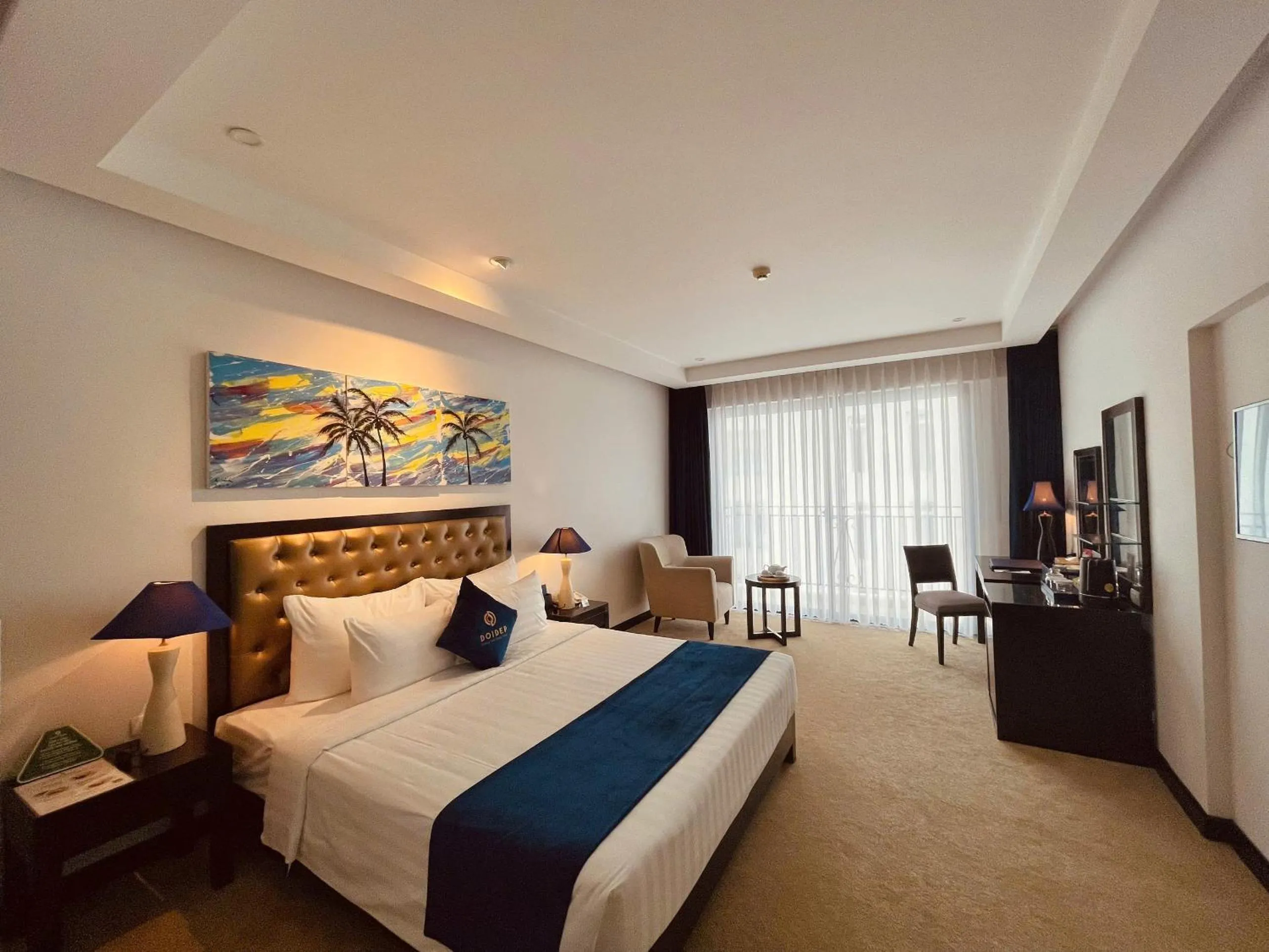 Bed in SANDALS ISLAND HOTEL