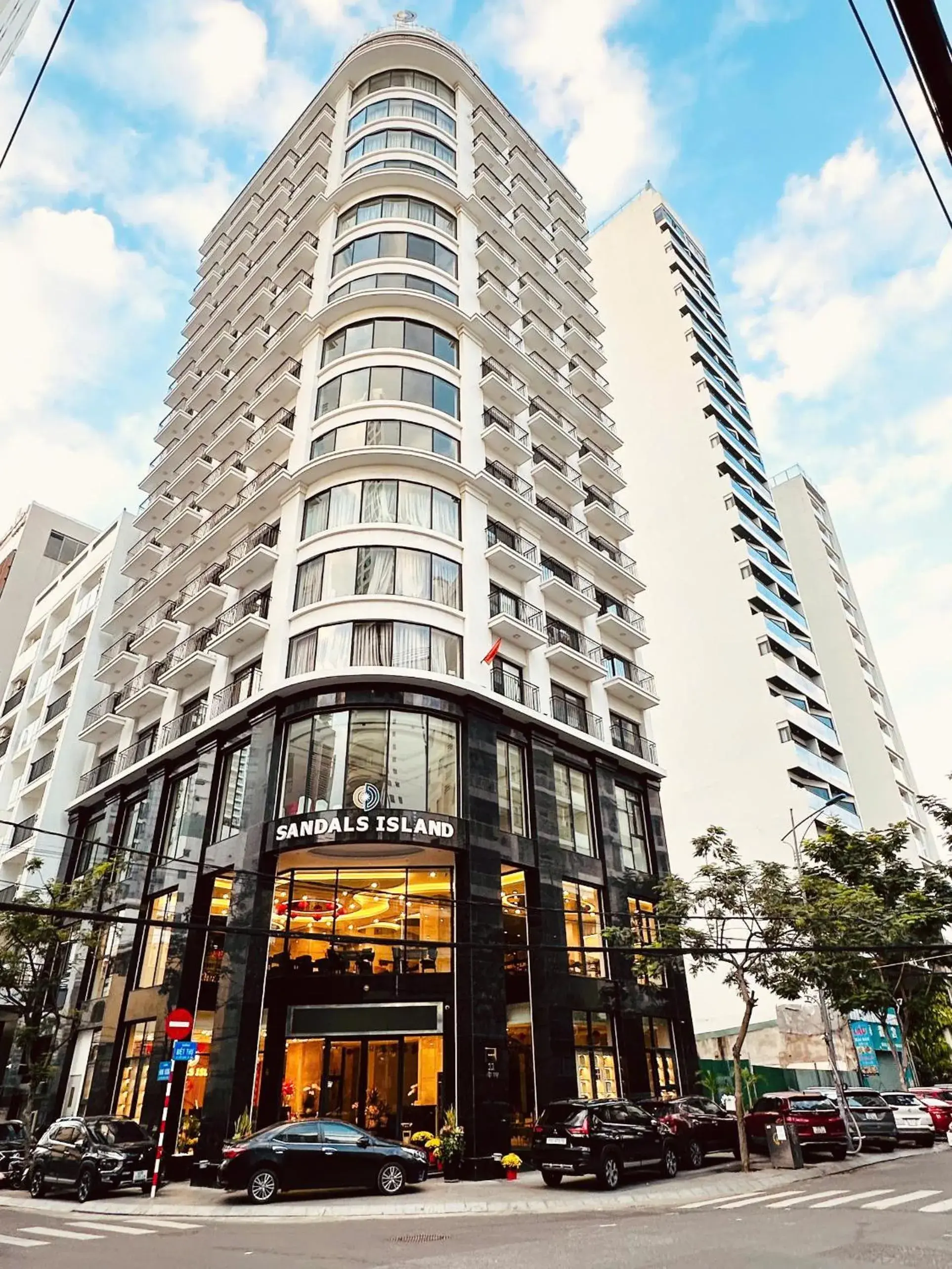 SANDALS ISLAND HOTEL SANDALS ISLAND HOTEL