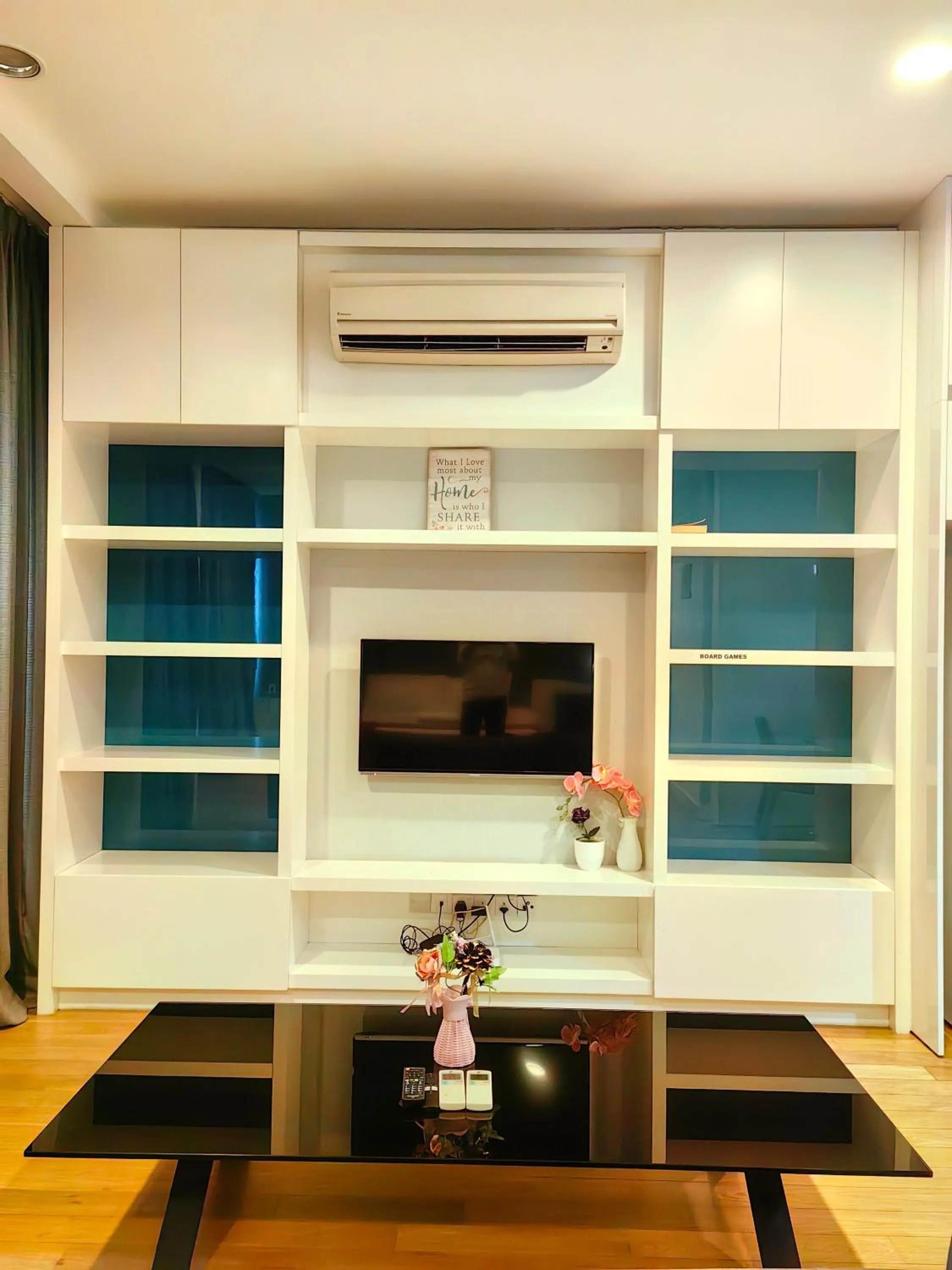 TV and multimedia in Platinum Suites Tower 1 Kuala Lumpur