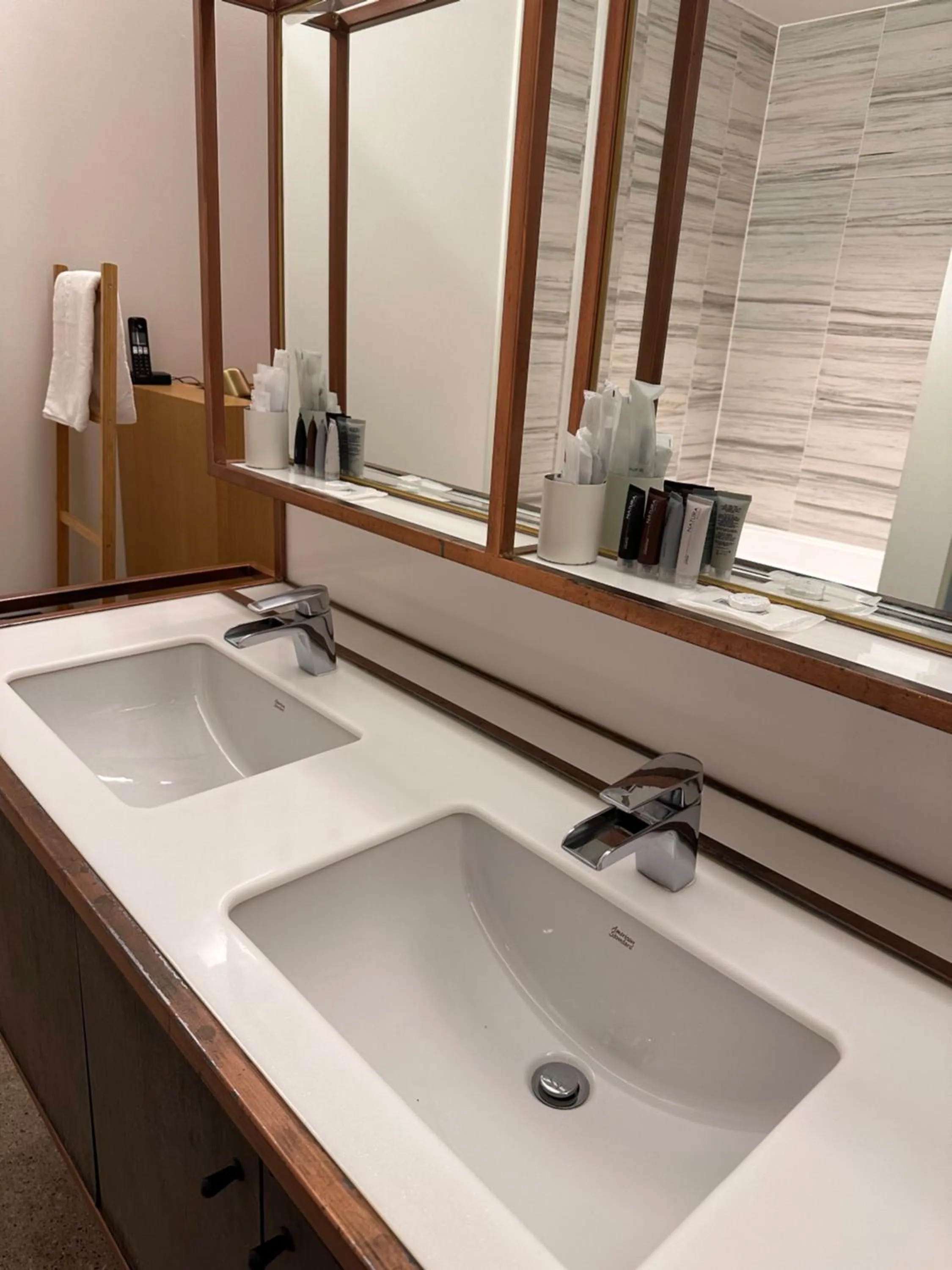 Bathroom in Gwangju Hotel the spot