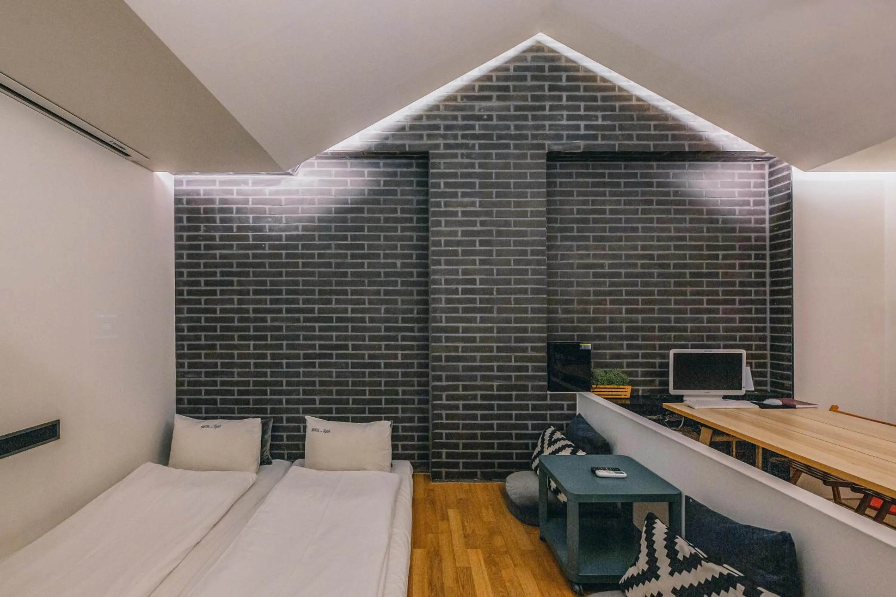 Seating area in Gwangju Hotel the spot