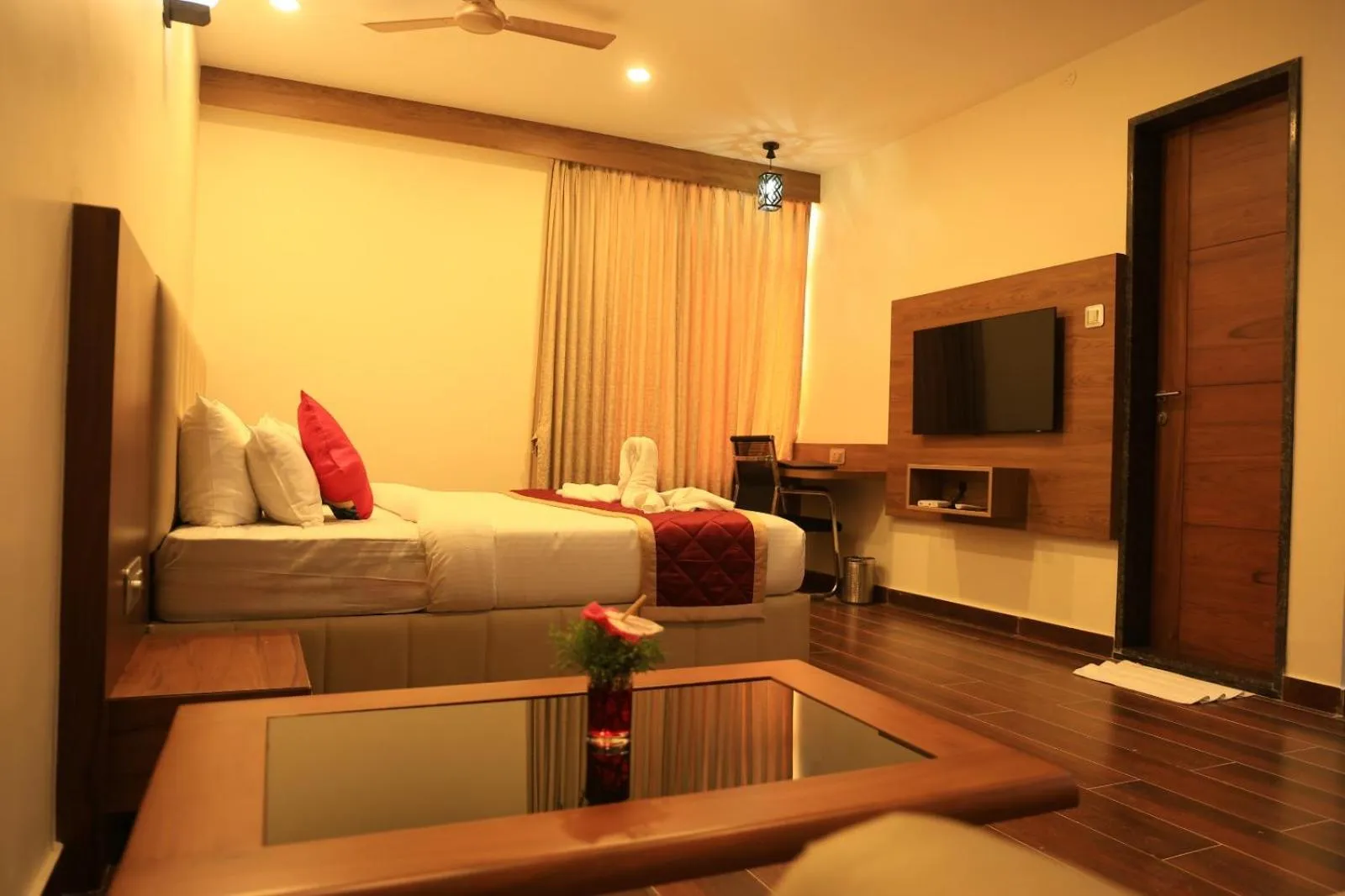 Bed in Hotel Anand Grand