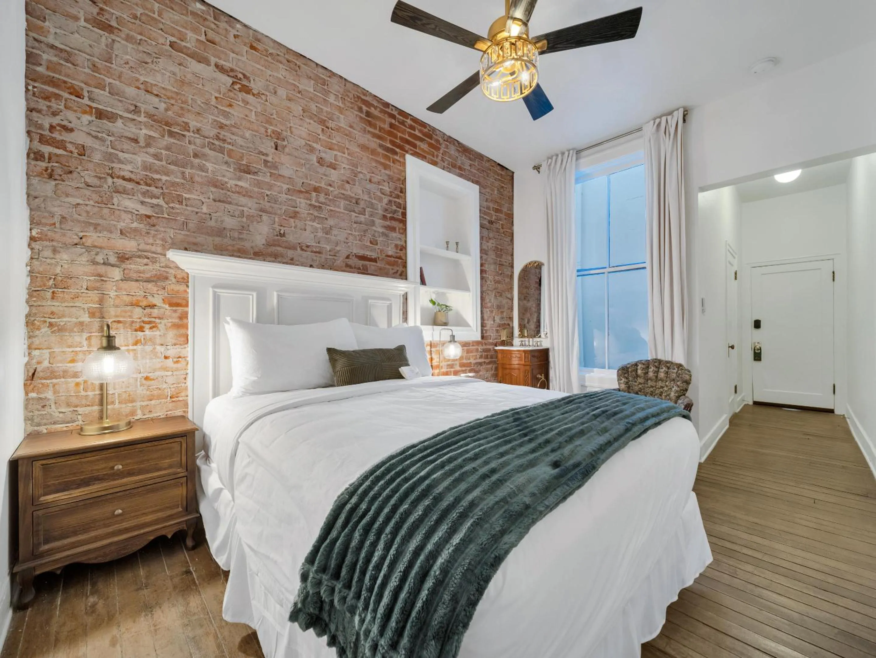 Photo of the whole room, Bed in The Historic Grand Canyon Hotel