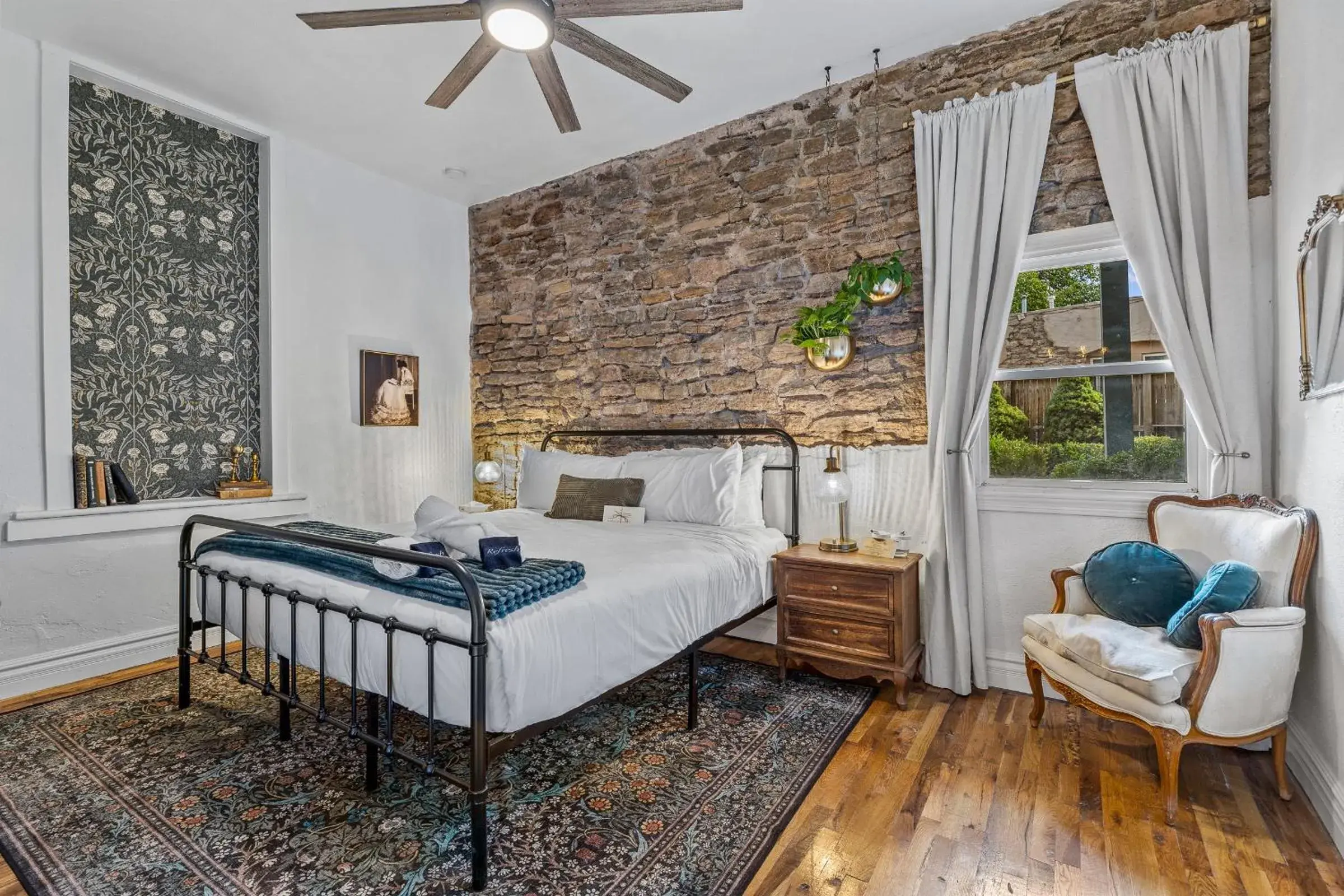 Apartment - Ground Floor in The Historic Grand Canyon Hotel Apartment - Ground Floor in The Historic Grand Canyon Hotel