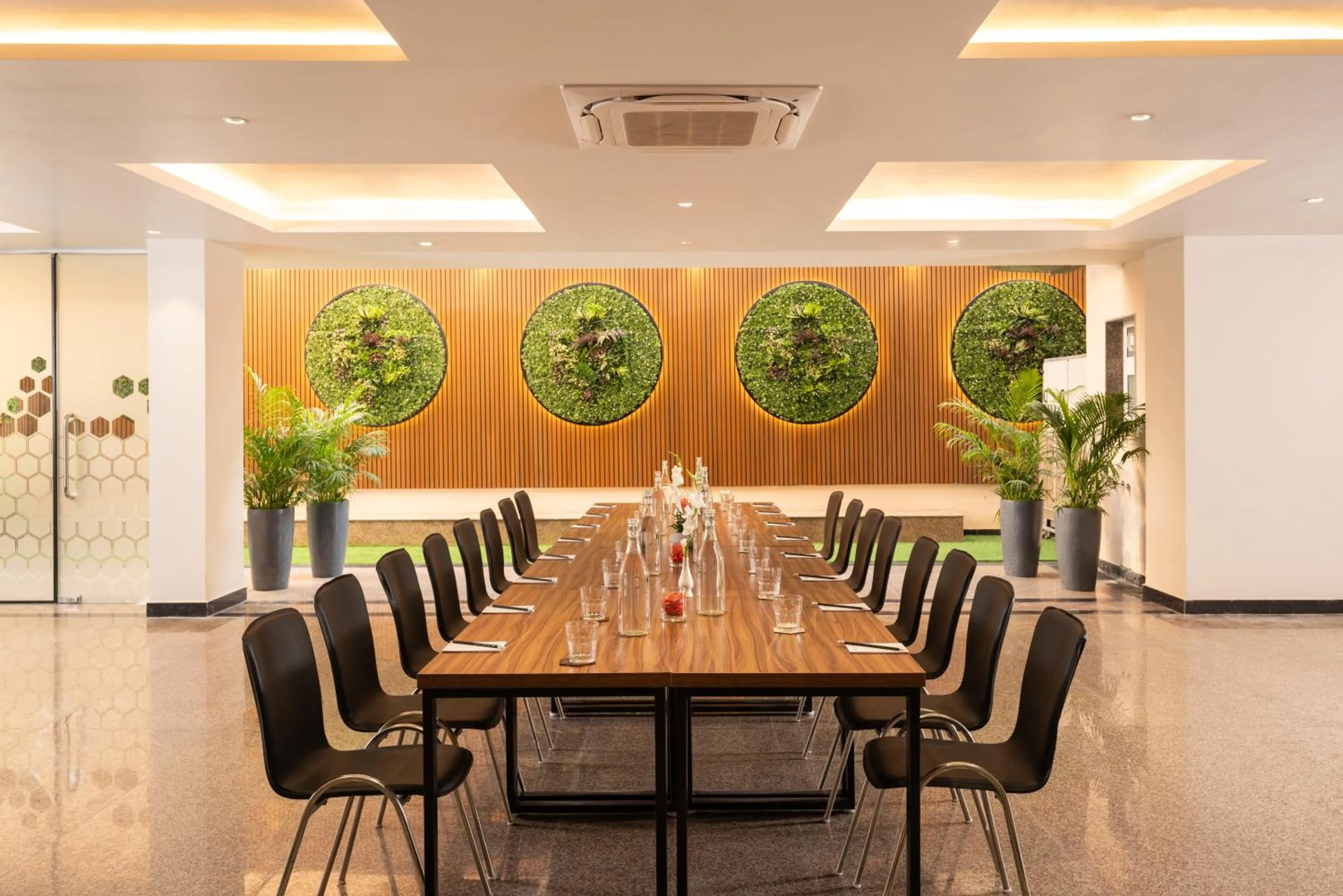 Banquet/Function facilities in Foxtrail, Sector 42 - AM Hotel Kollection