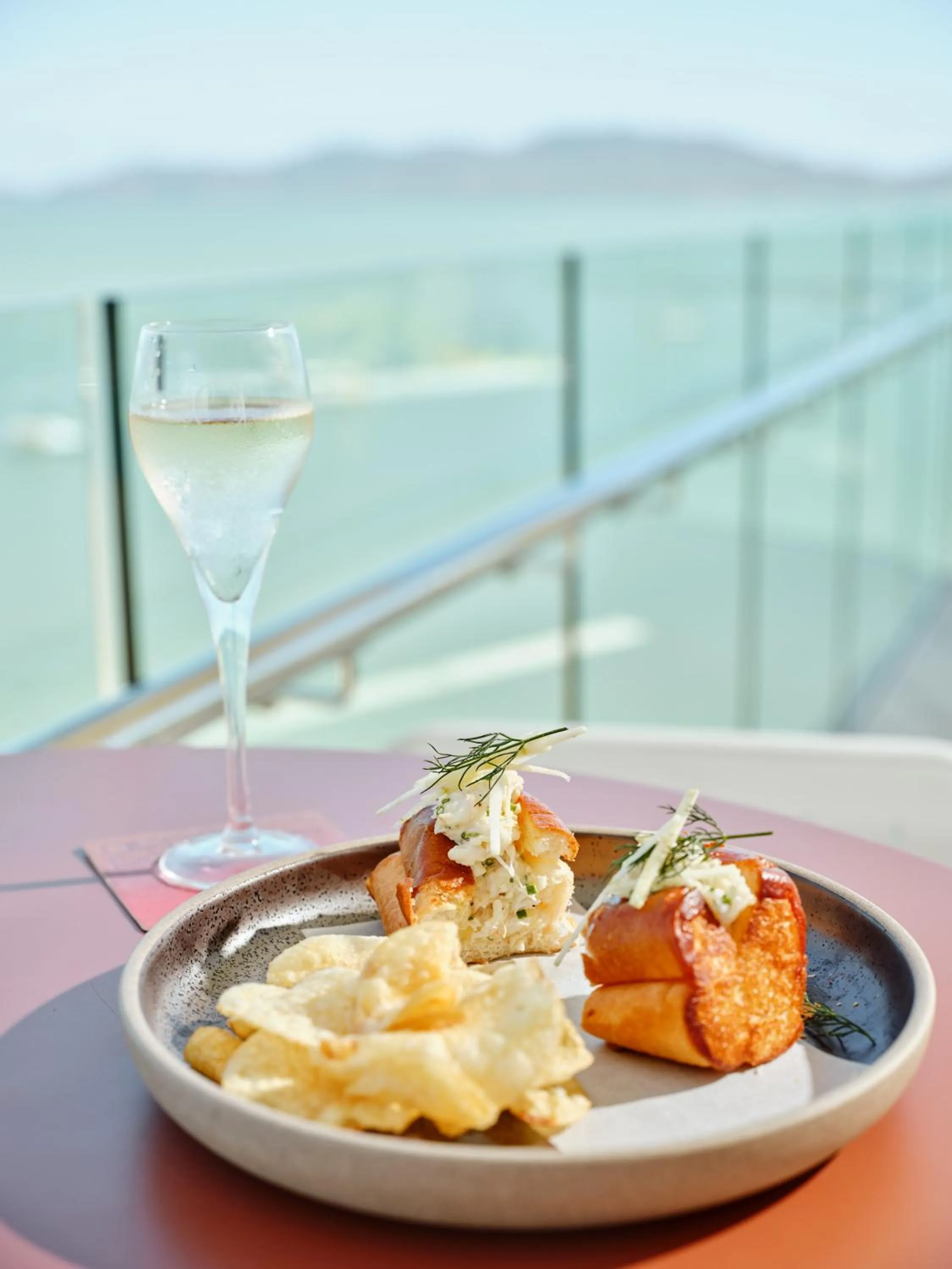 Restaurant/places to eat in Ardo