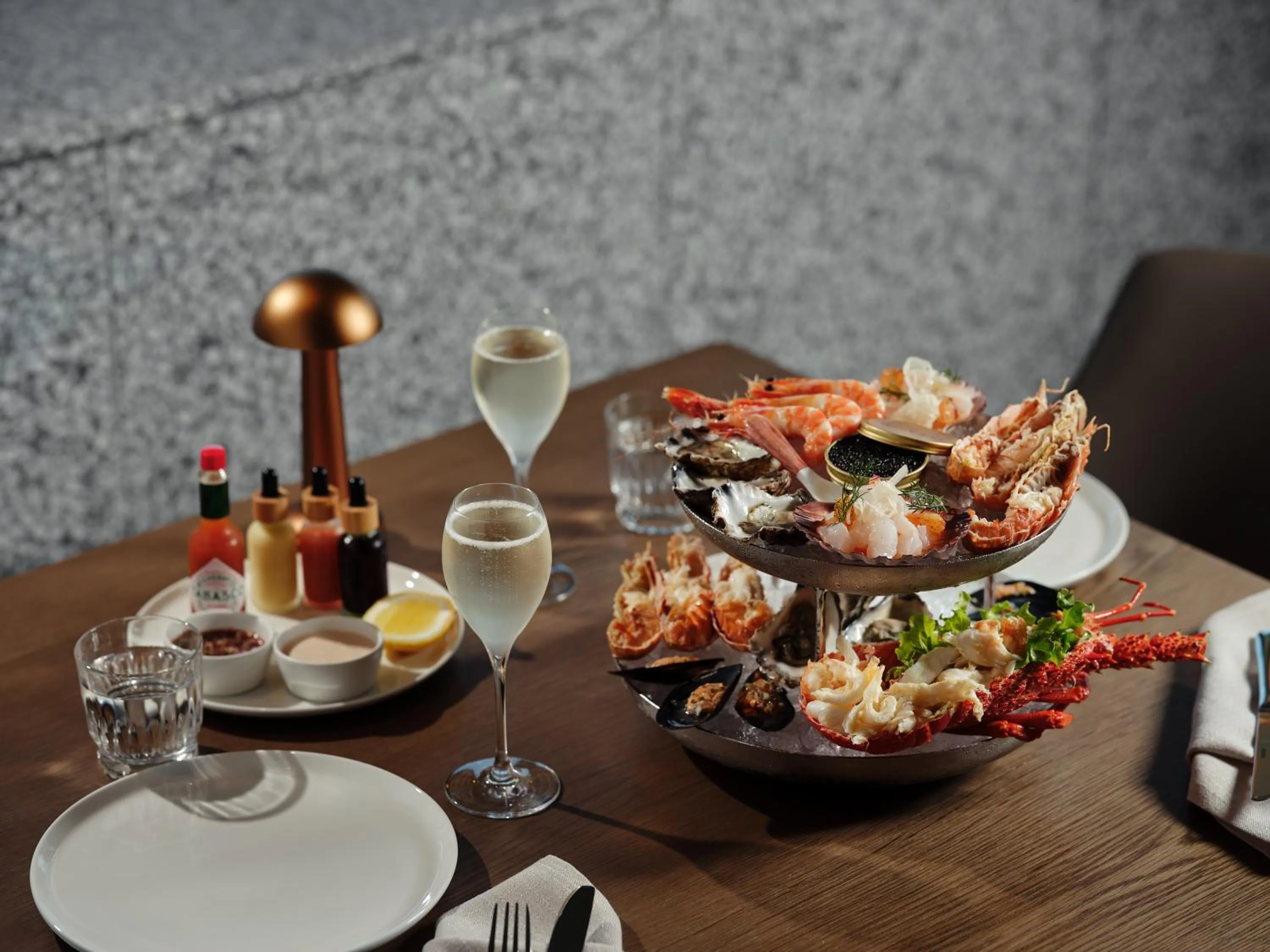 Restaurant/places to eat in Ardo