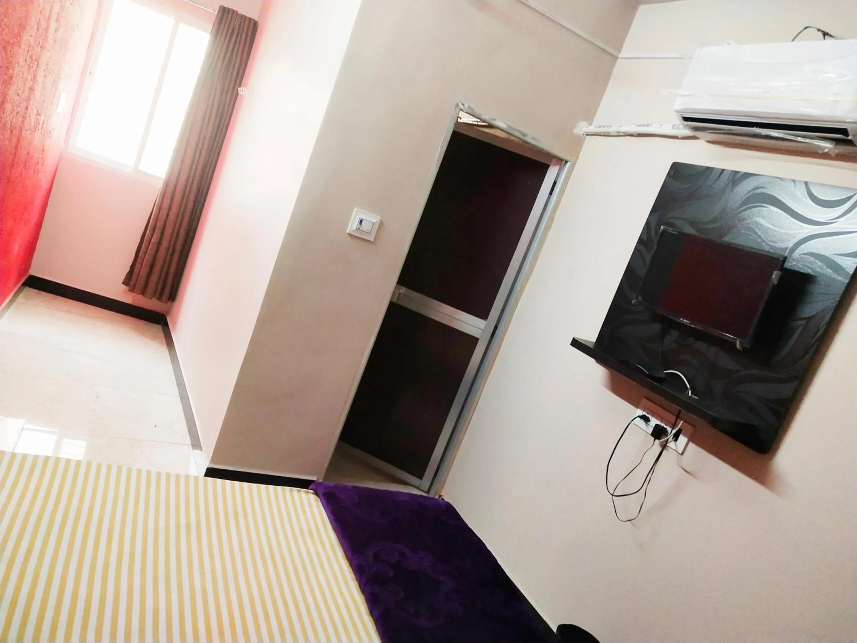 Bed in Shree Ram Nivas