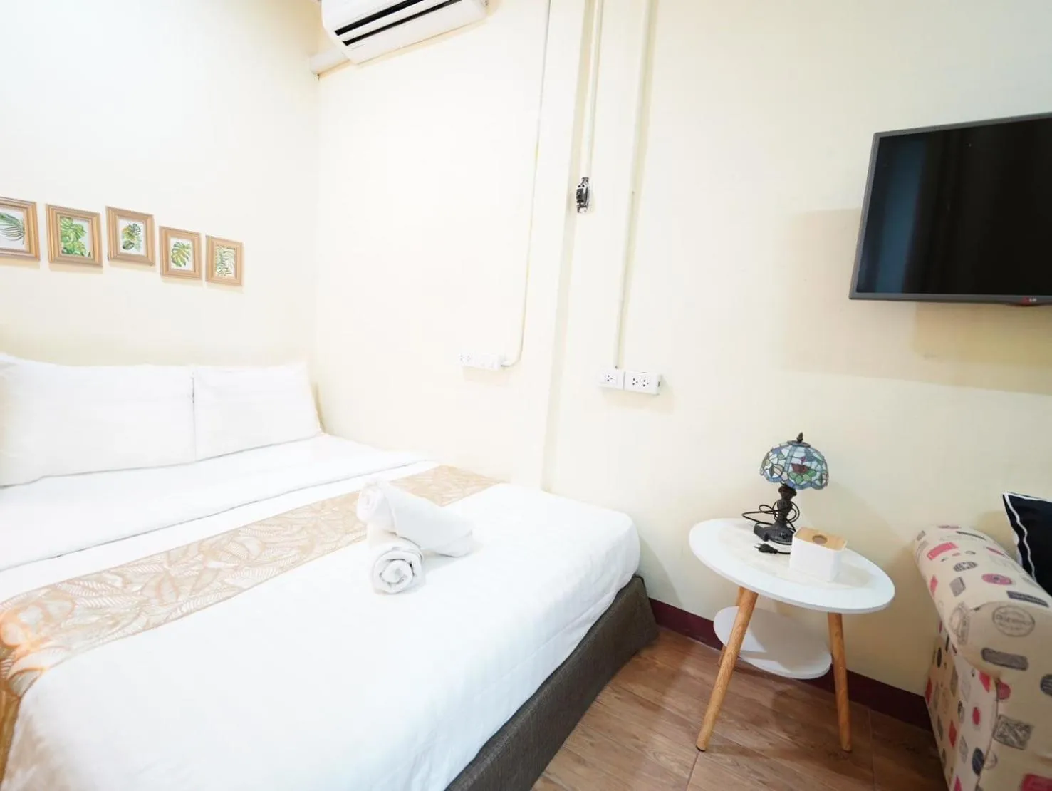 Bed in EZ Sleep @ Ratchada 19