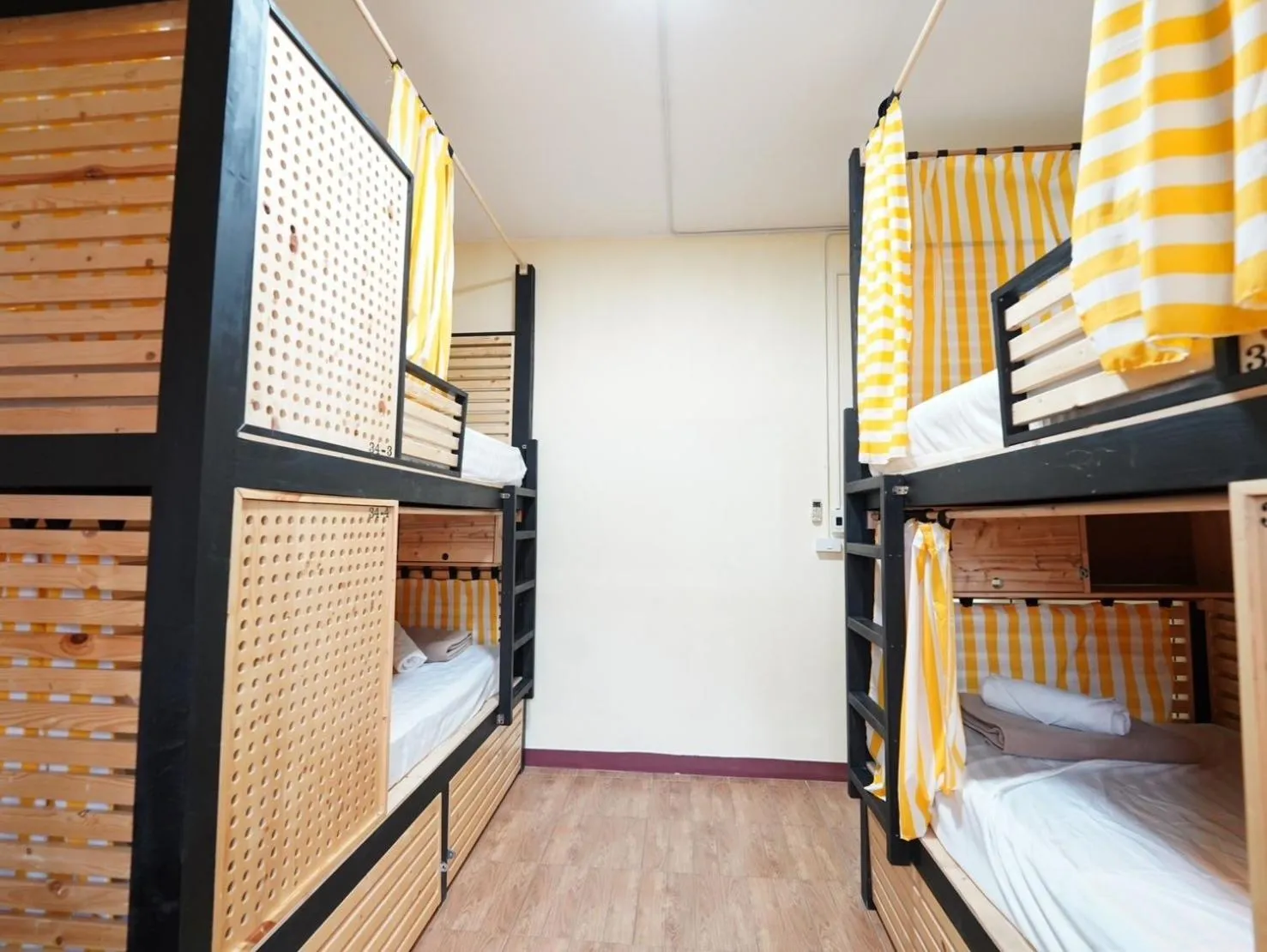 Bedroom, Bed in EZ Sleep @ Ratchada 19