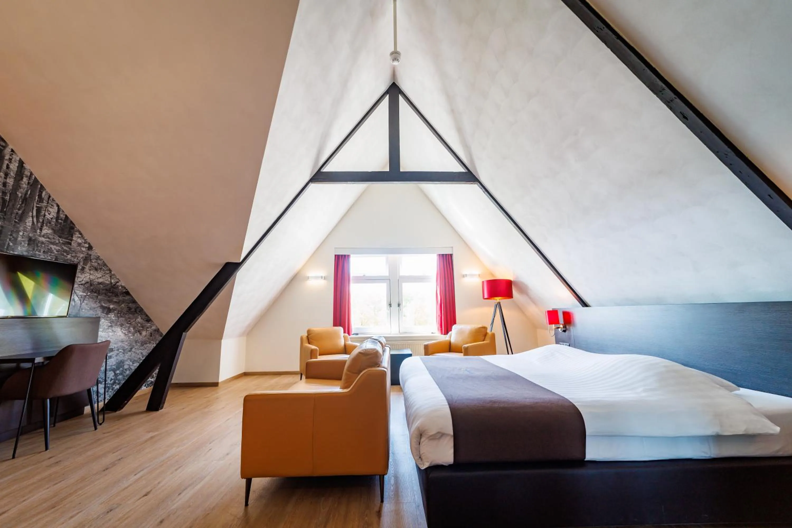 TV and multimedia, Bed in Bastion Hotel Apeldoorn Het Loo