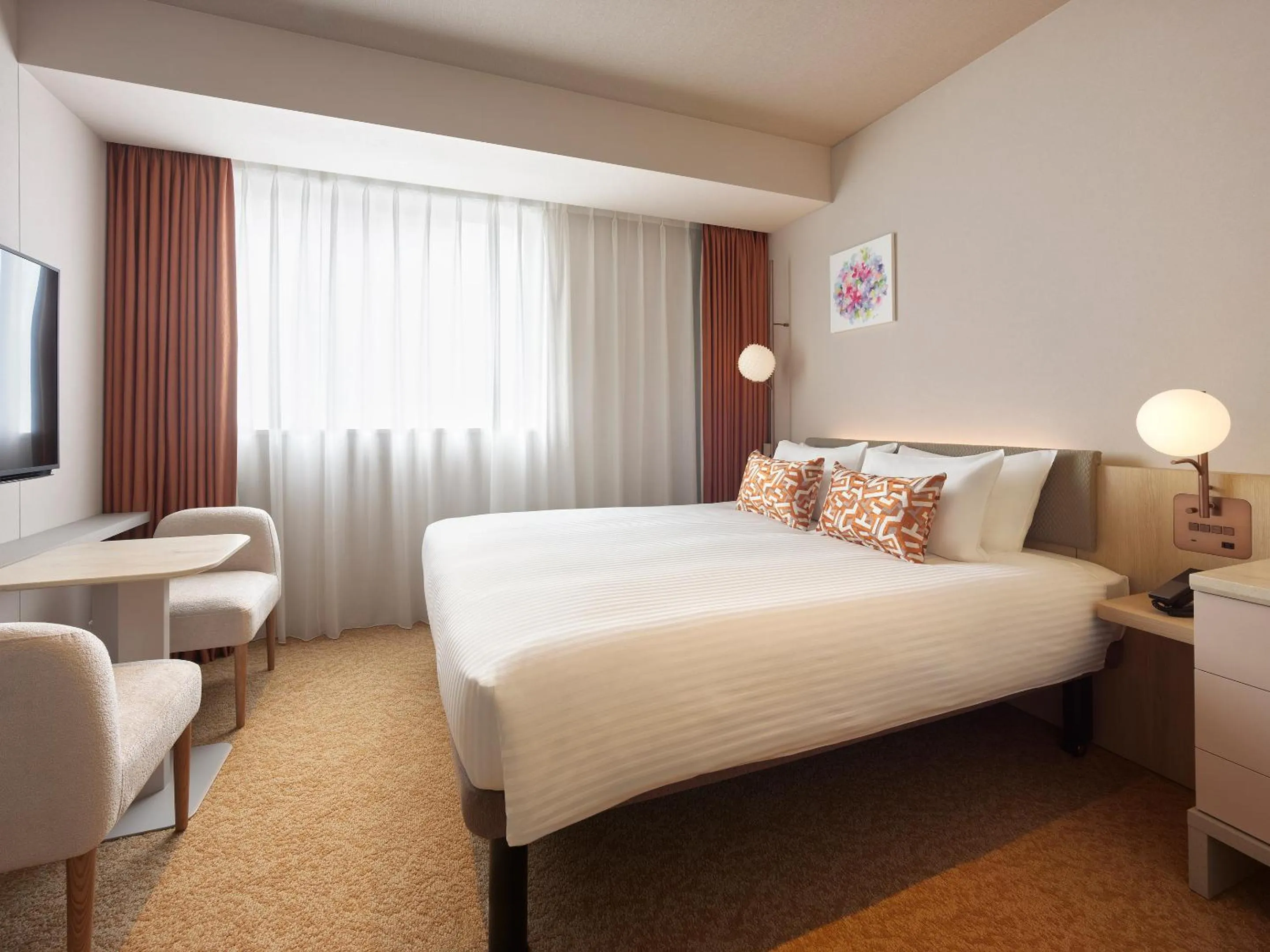 Photo of the whole room, Bed in Mitsui Garden Hotel Ginza Tsukiji