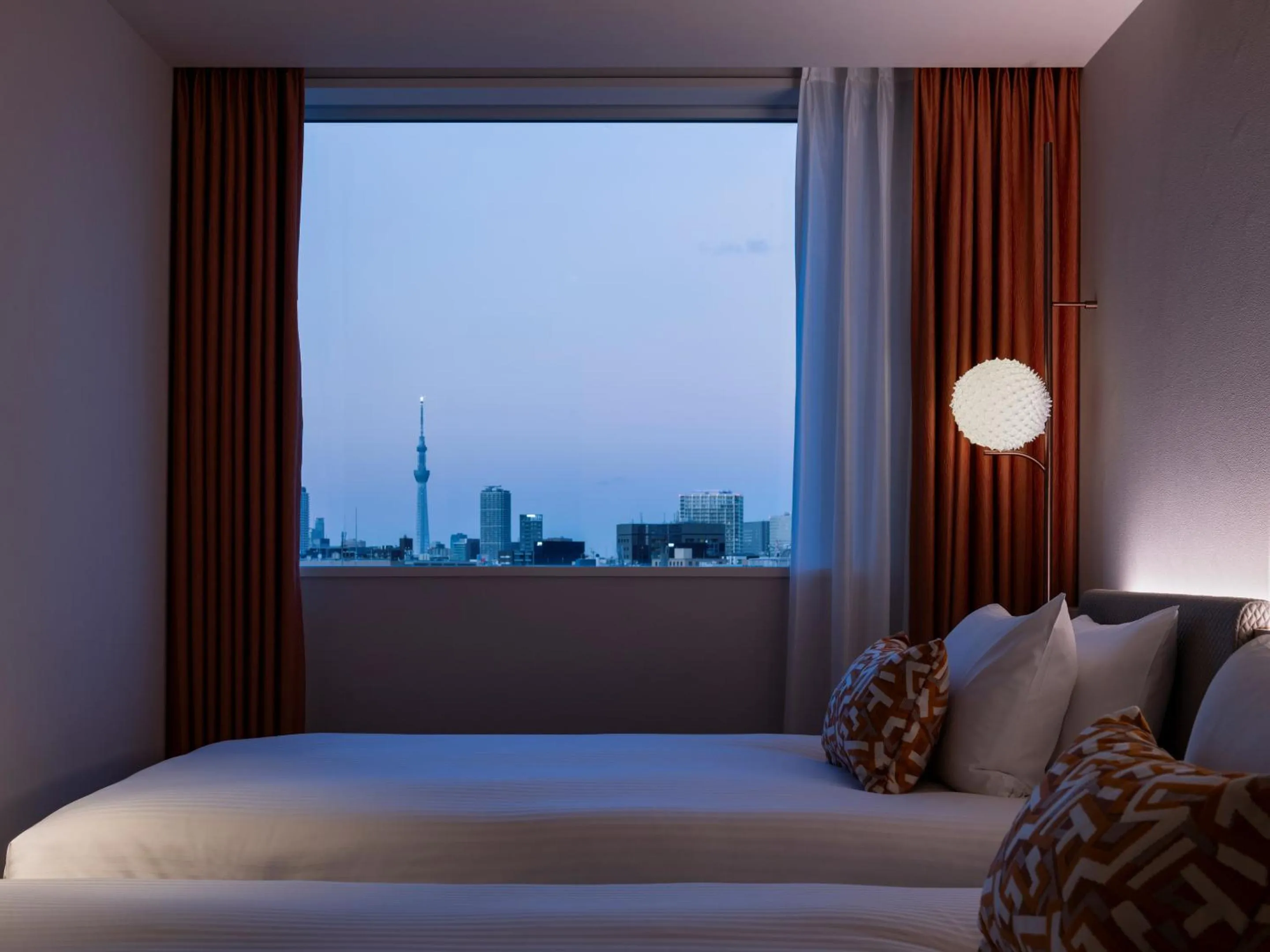 View (from property/room), Bed in Mitsui Garden Hotel Ginza Tsukiji