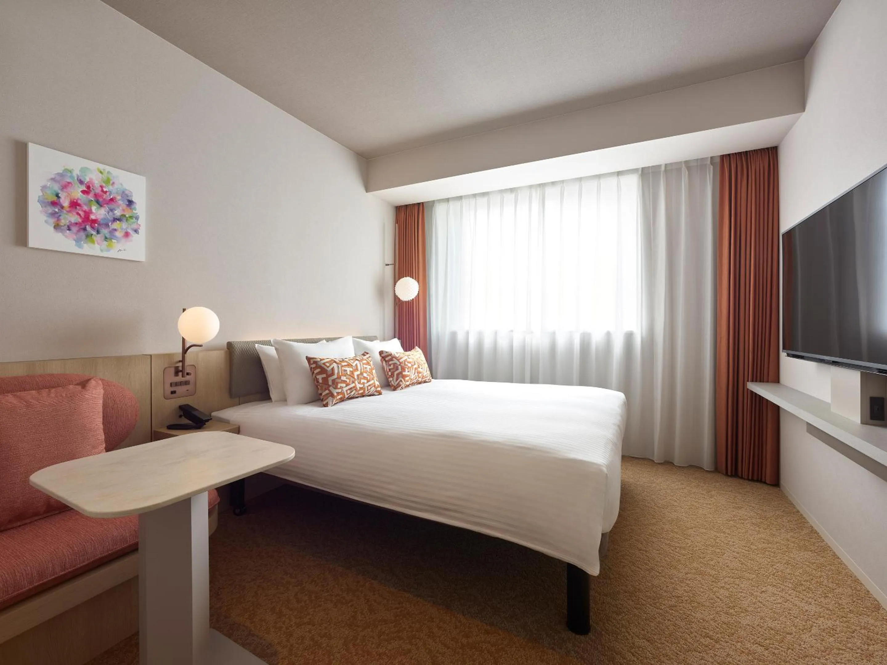 Photo of the whole room, Bed in Mitsui Garden Hotel Ginza Tsukiji