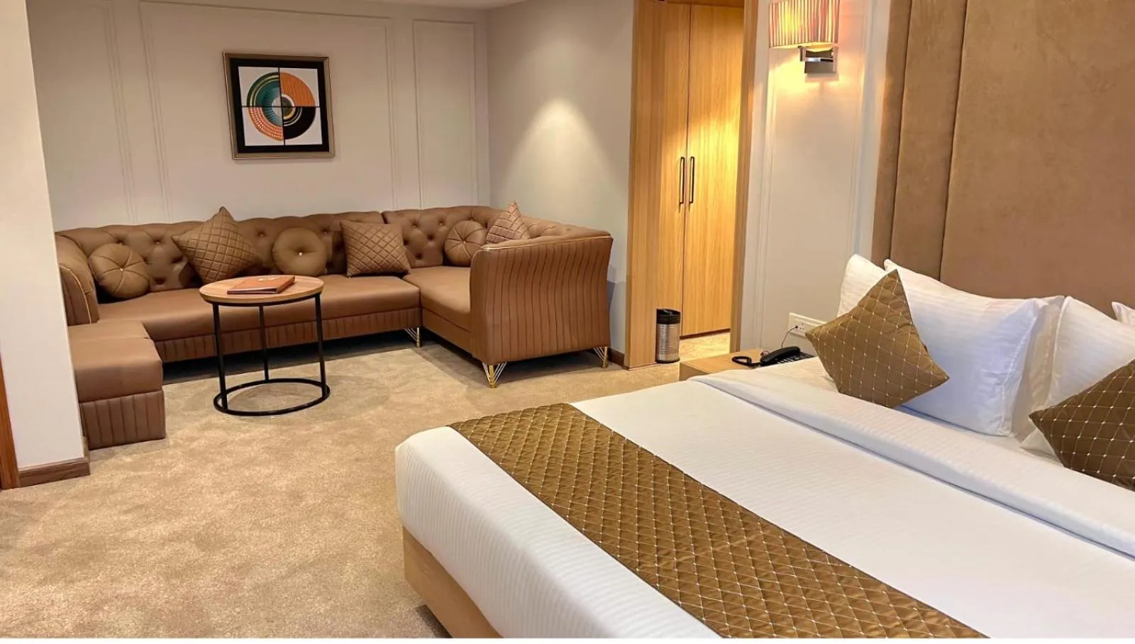 Photo of the whole room, Bed in Hotel Alwar Royals