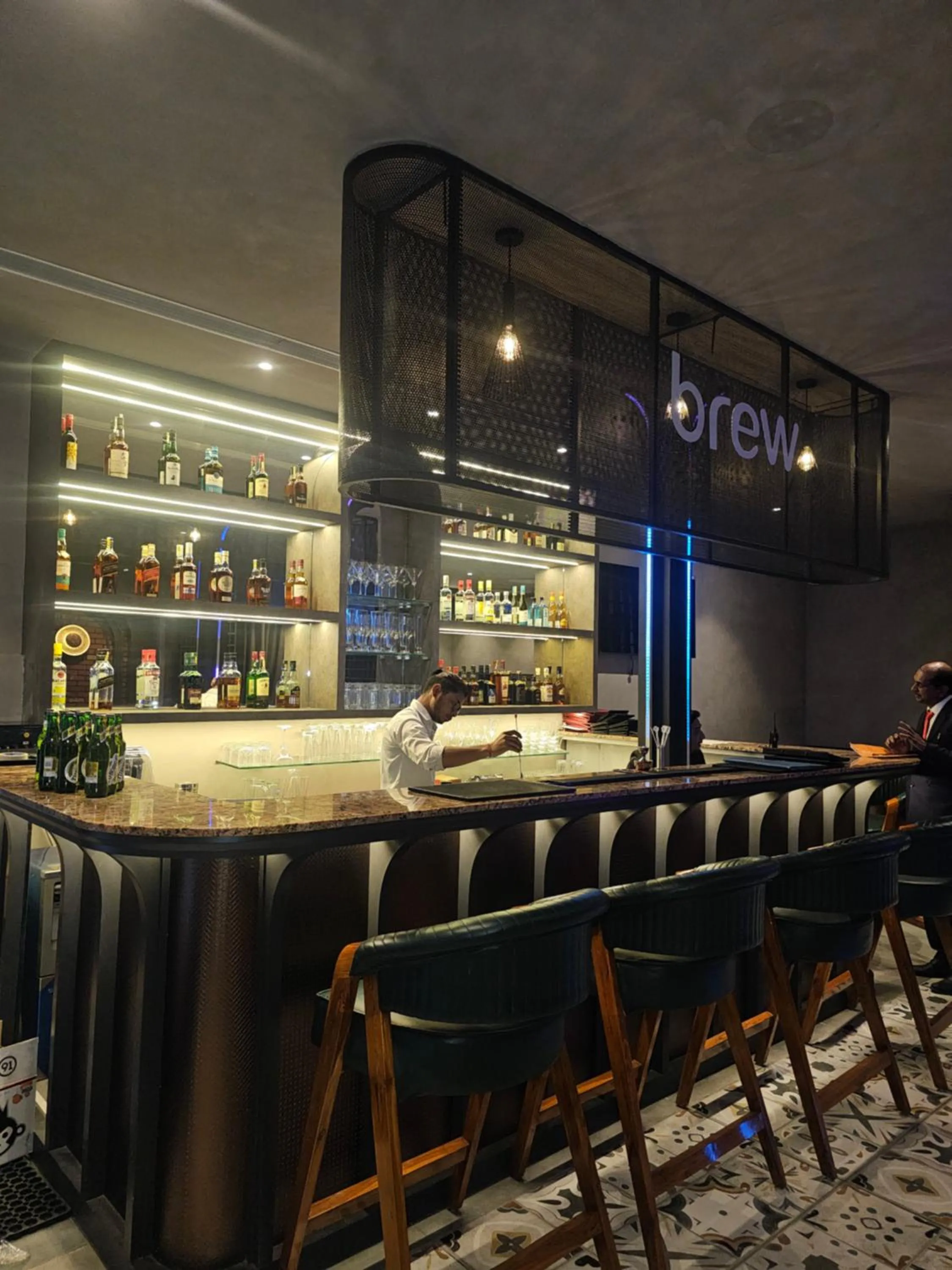 Restaurant/places to eat in Hotel Alwar Royals