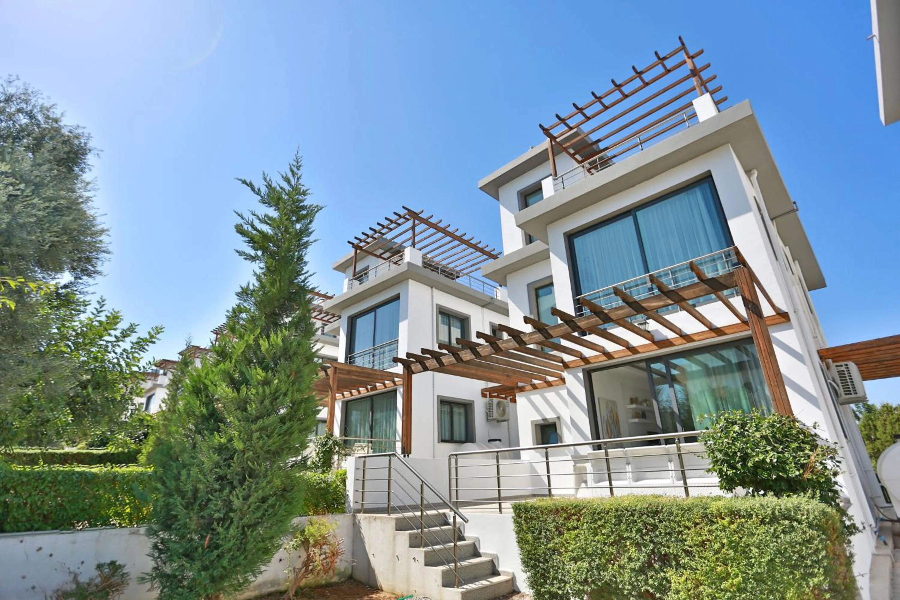 Skyline Paradise Villas