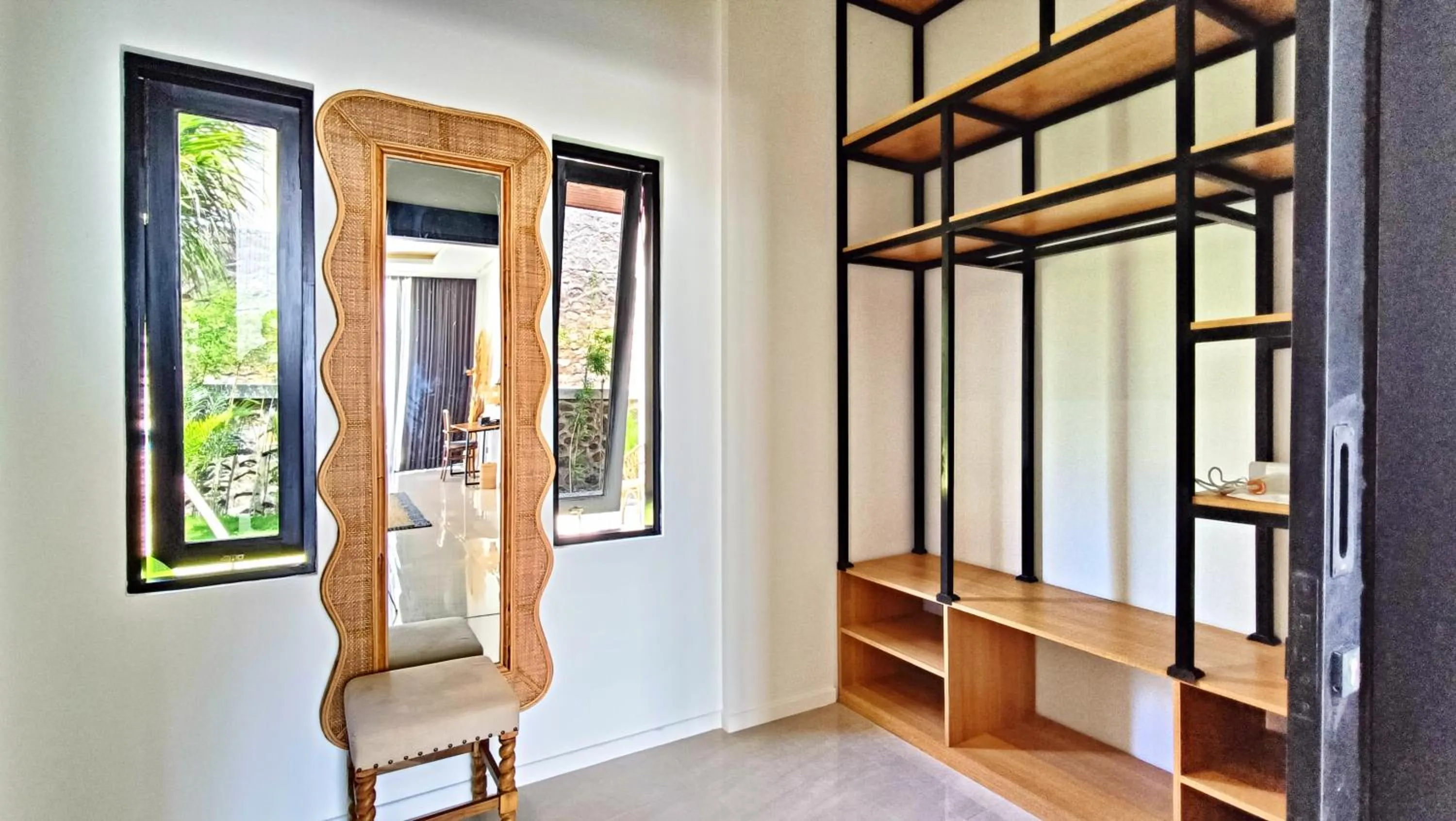 wardrobe in VILLA VALITO