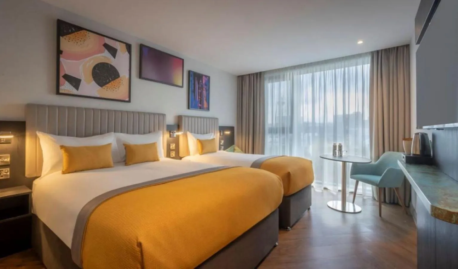 Bedroom, Bed in Maldron Hotel Liverpool City Centre