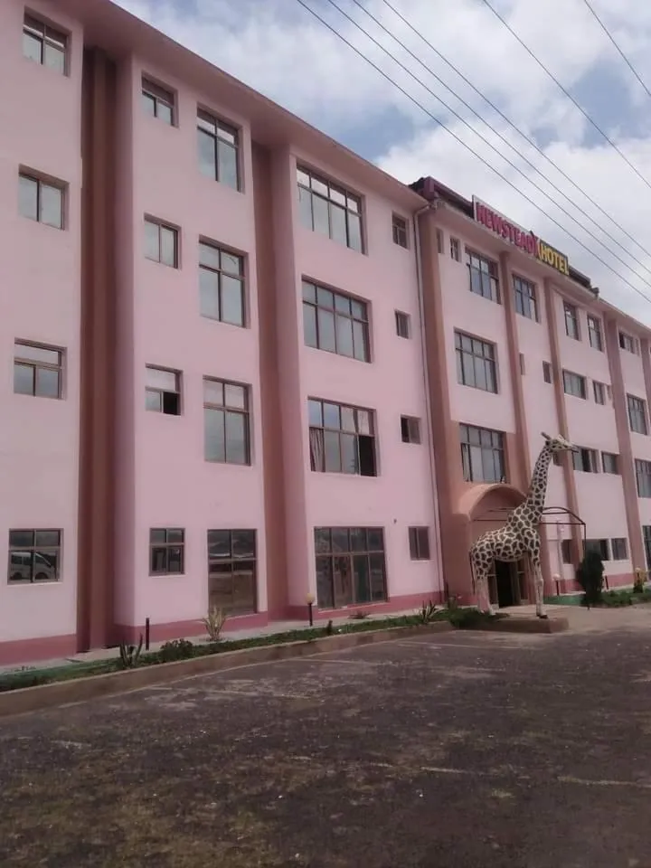 Newstead hotel naivasha