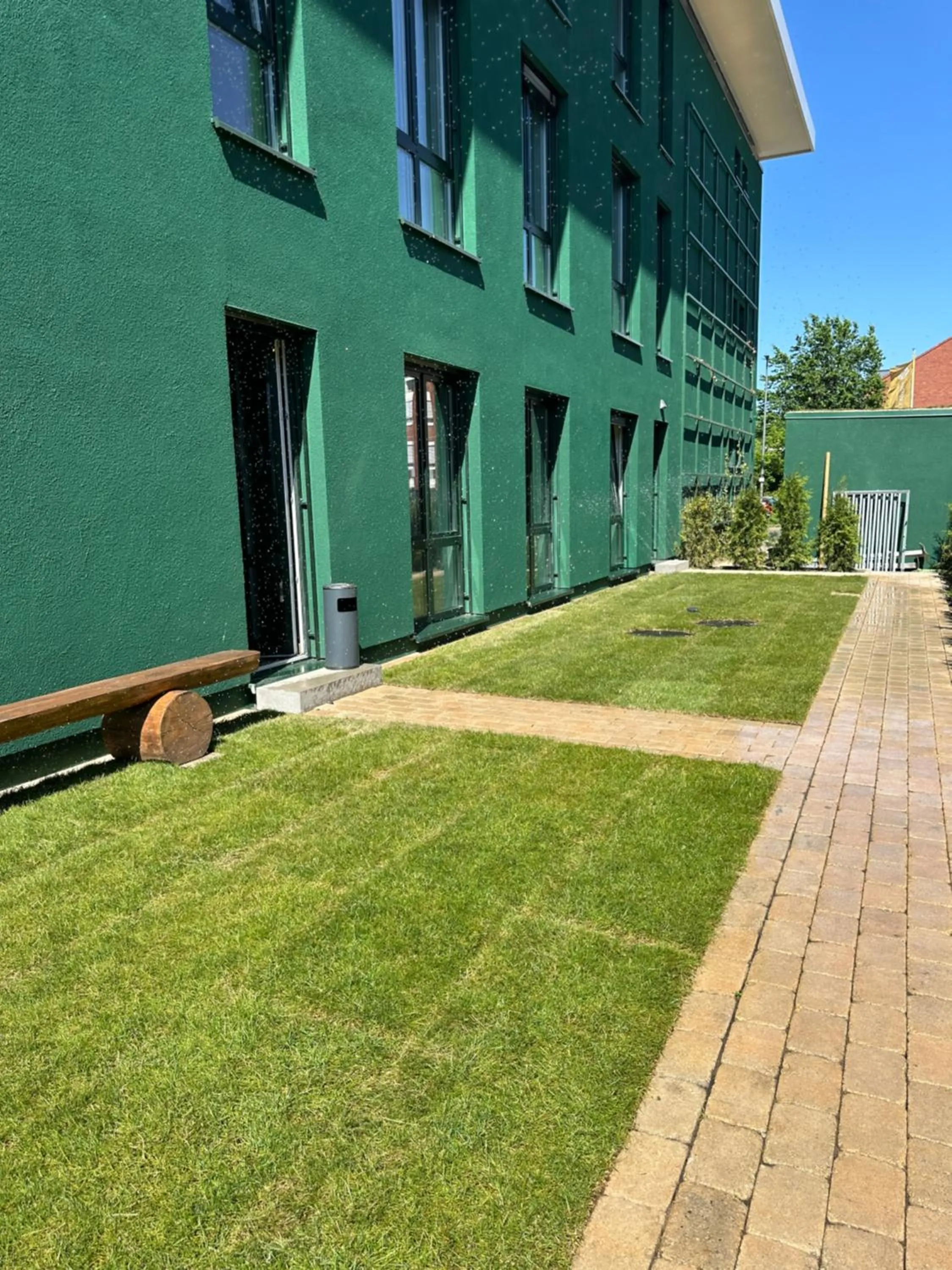 Property building in Hannover - PHIL & MAX Hotels und Apartments Messe