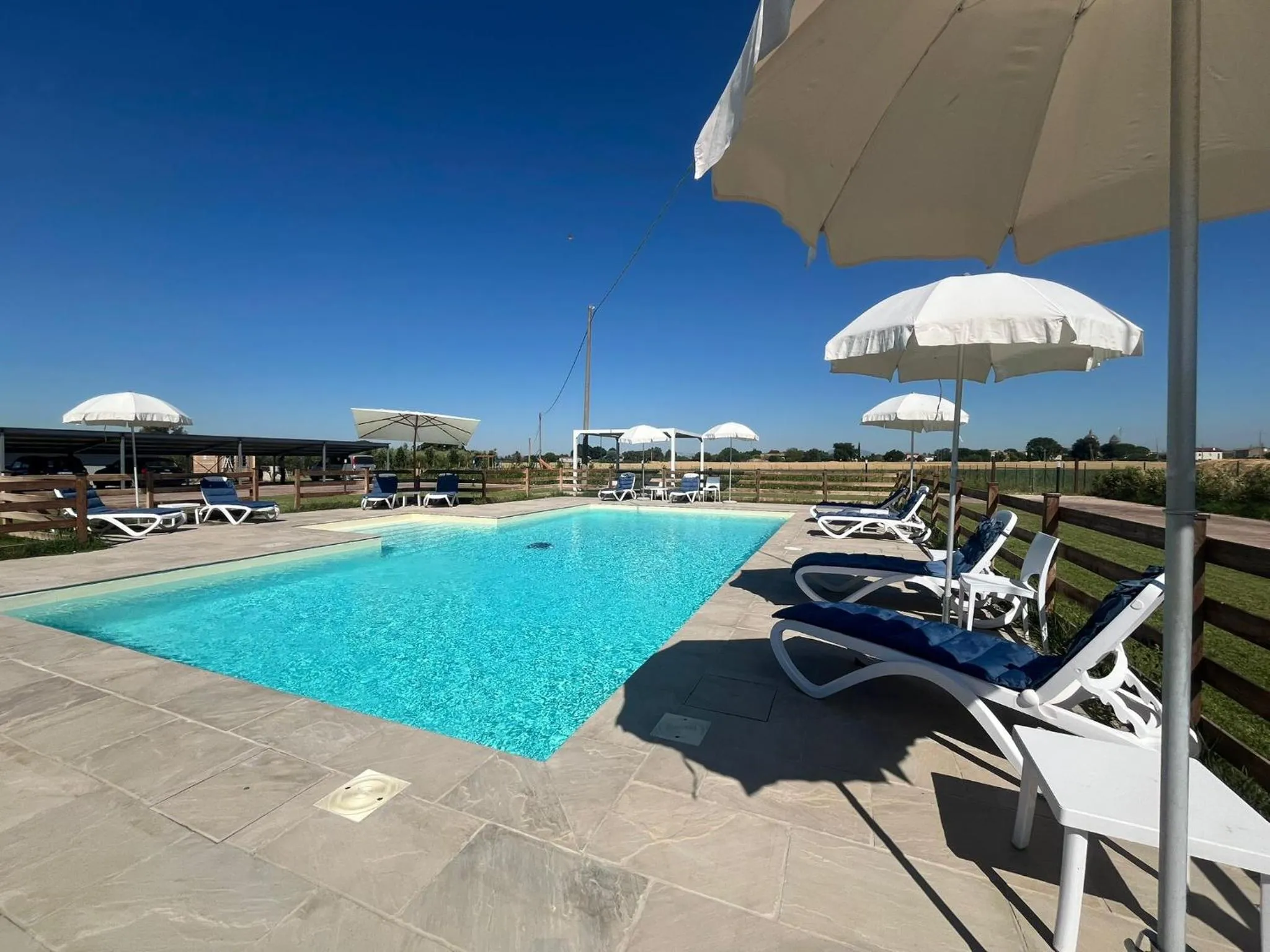 Swimming pool in Luci di Assisi B&B Wellness