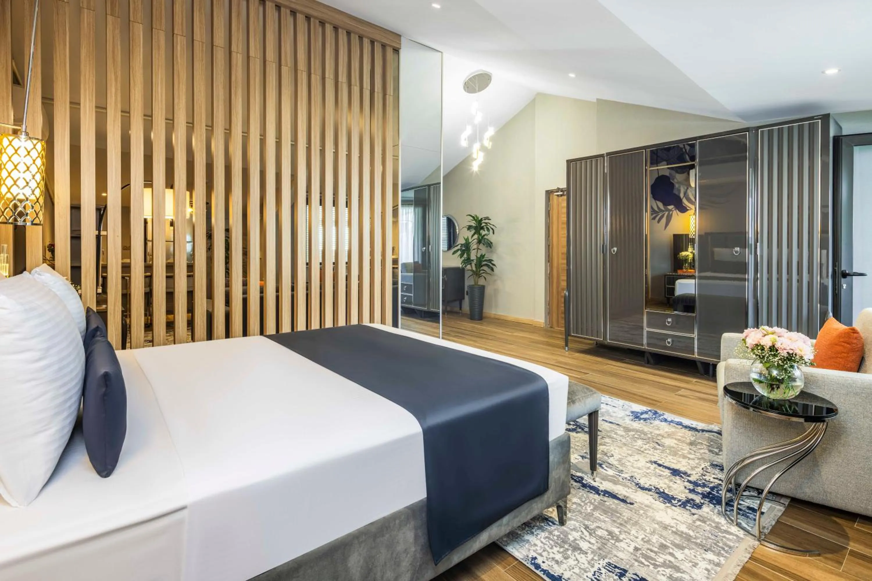 Bedroom, Bed in The Capri Hotel Osmanbey