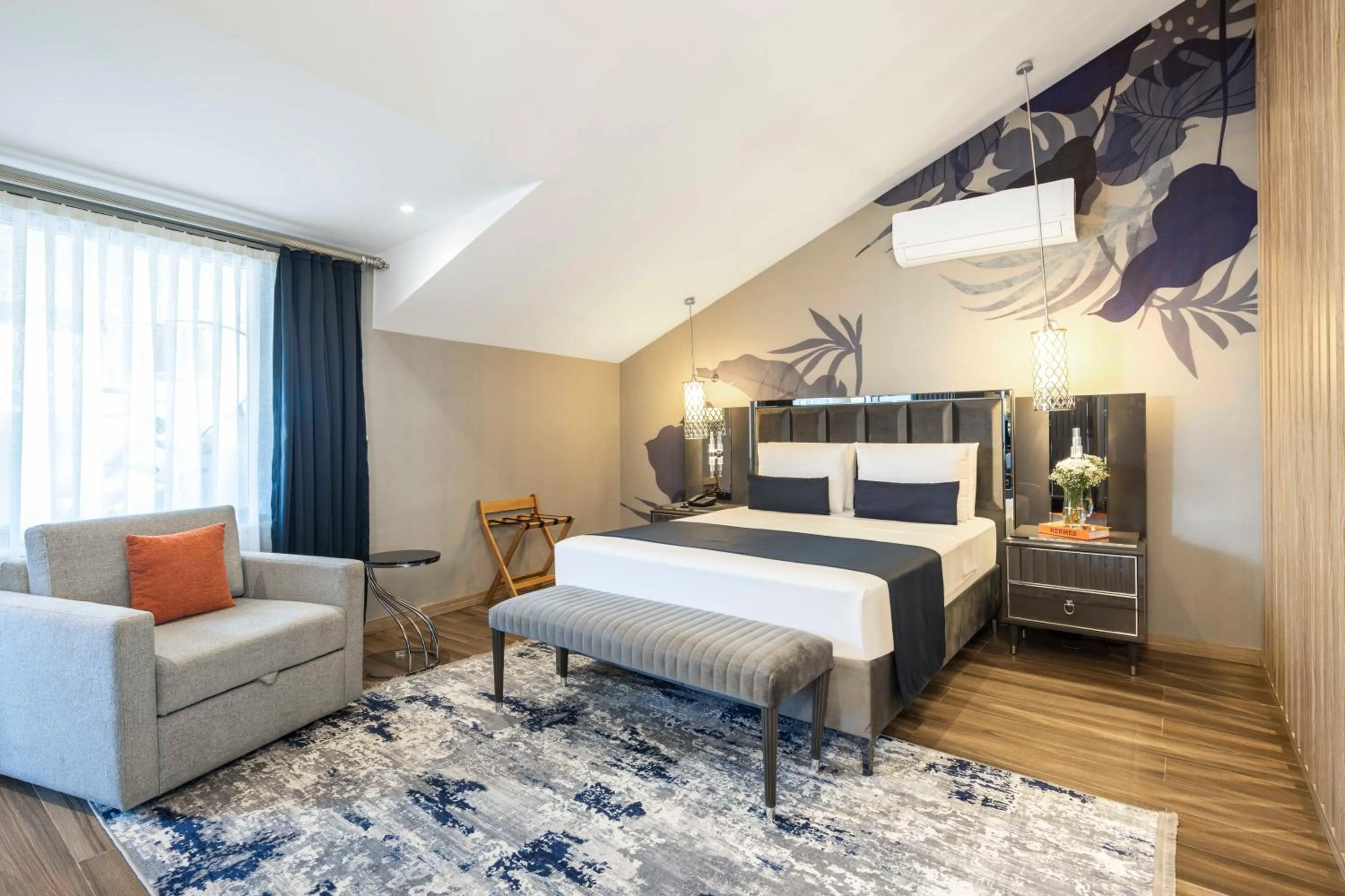 Bedroom, Bed in The Capri Hotel Osmanbey