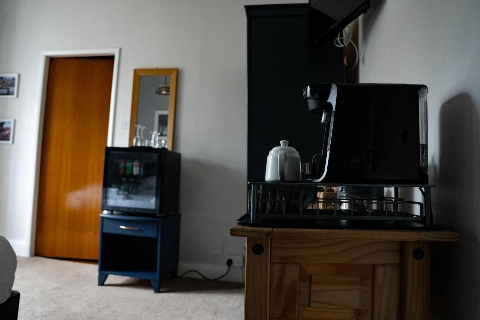 Coffee/tea facilities in The George Inn at Tideswell