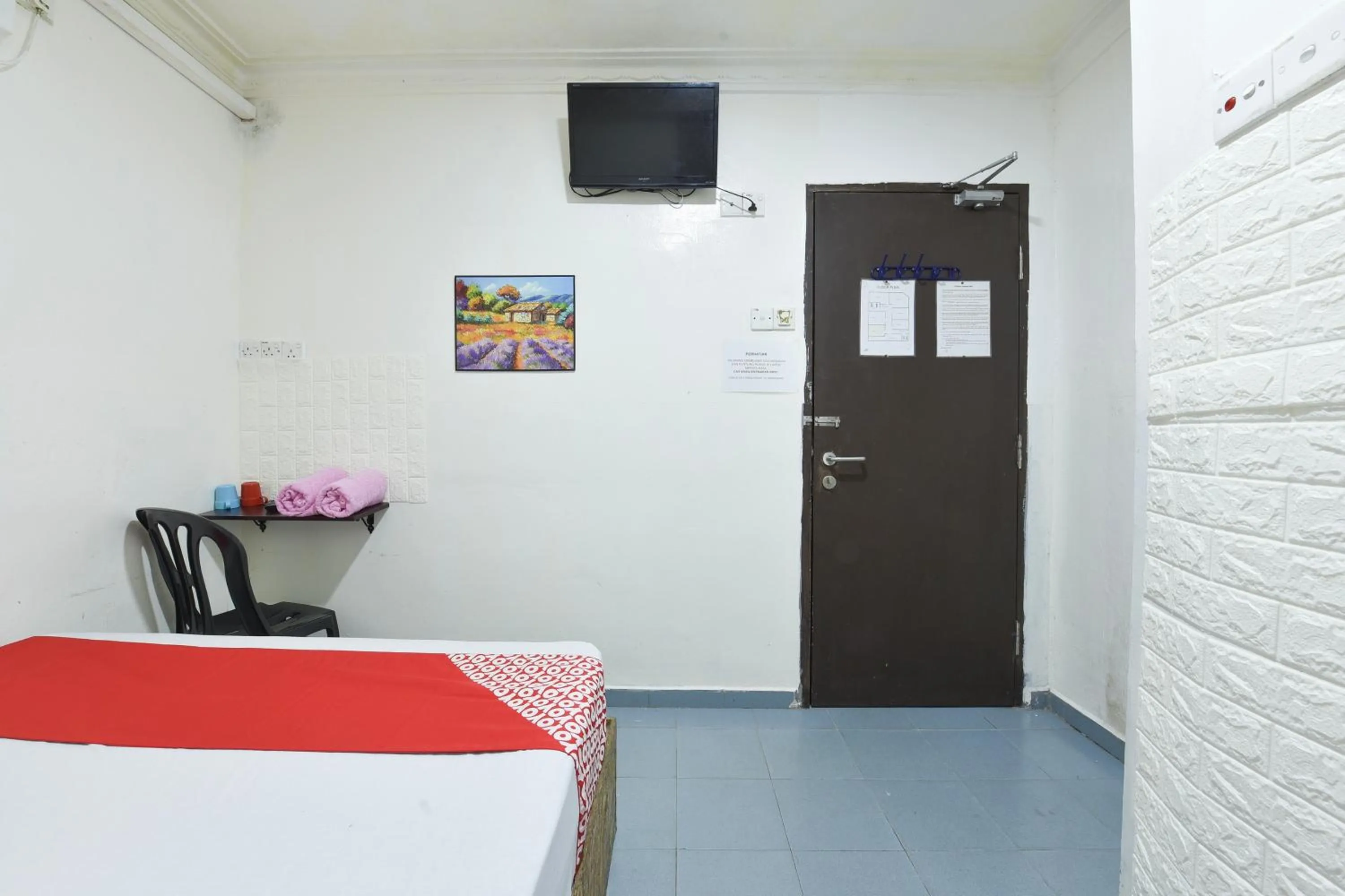 Bedroom, Bed in Hotel O Indah