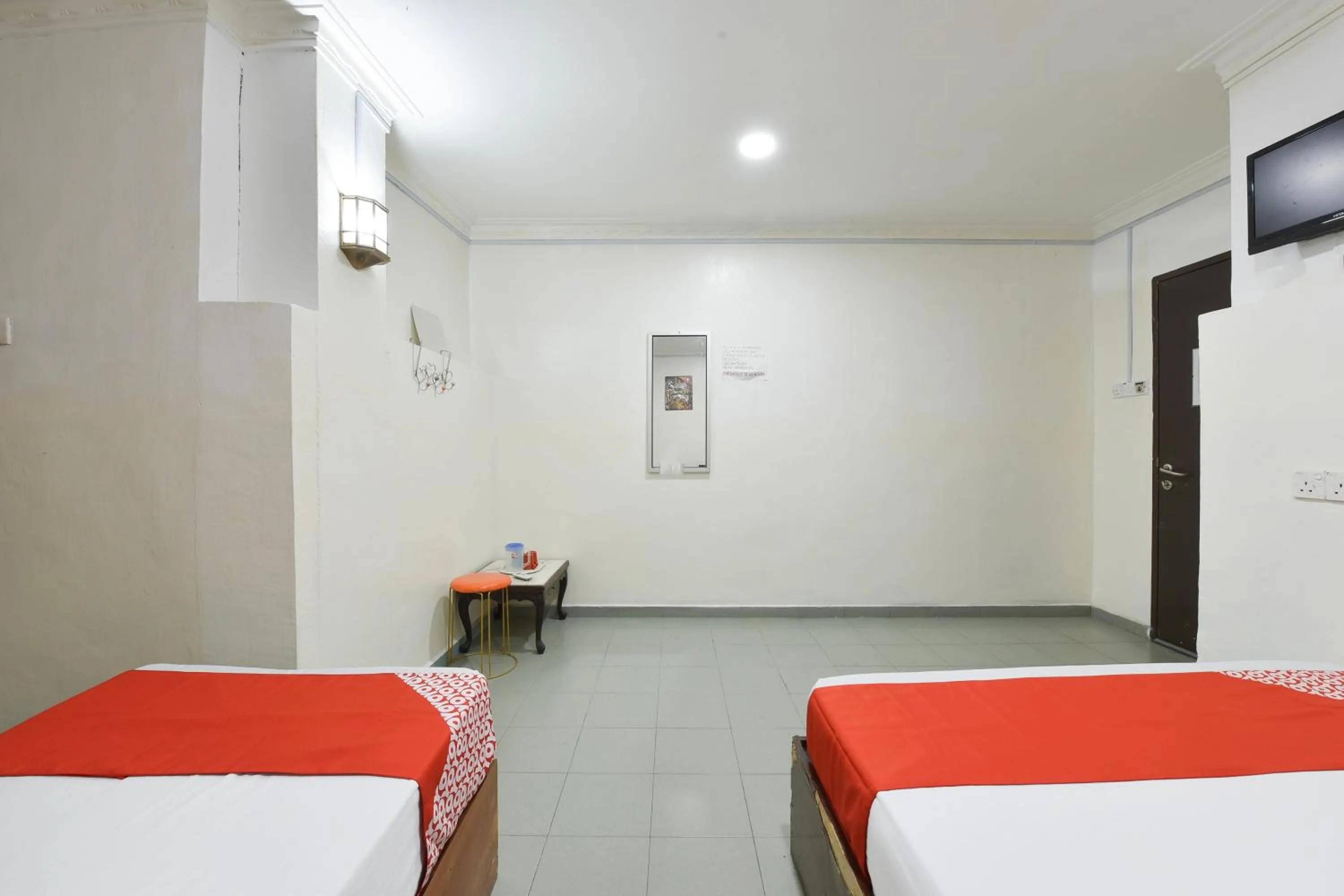 Bedroom, Bed in Hotel O Indah