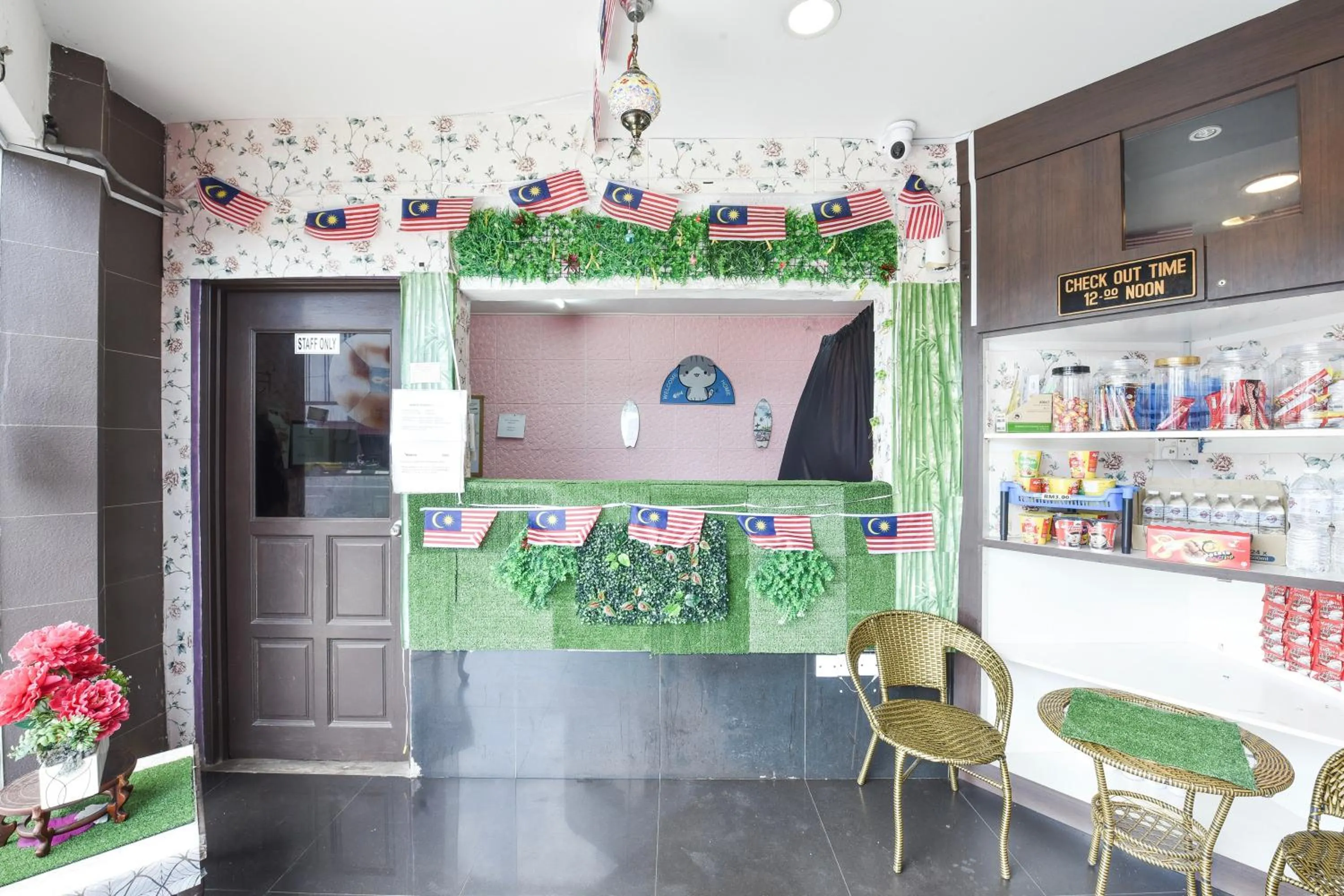 Lobby or reception in Hotel O Indah