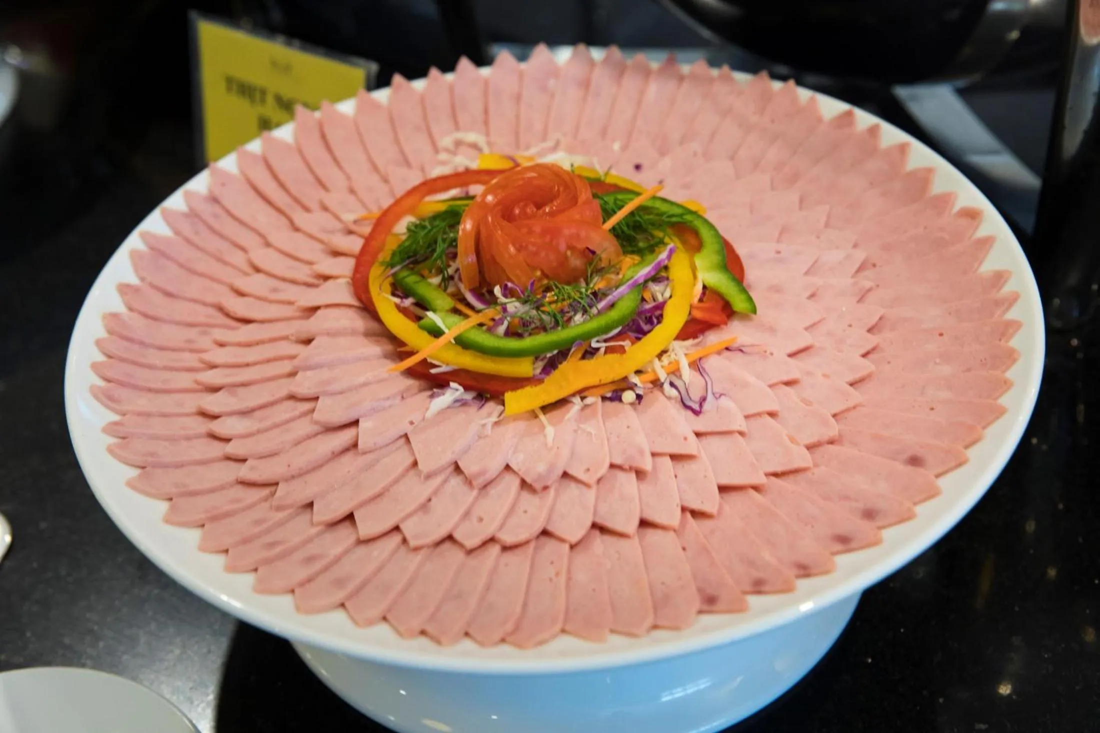 Restaurant/places to eat in Edele Hotel Nha Trang Beach