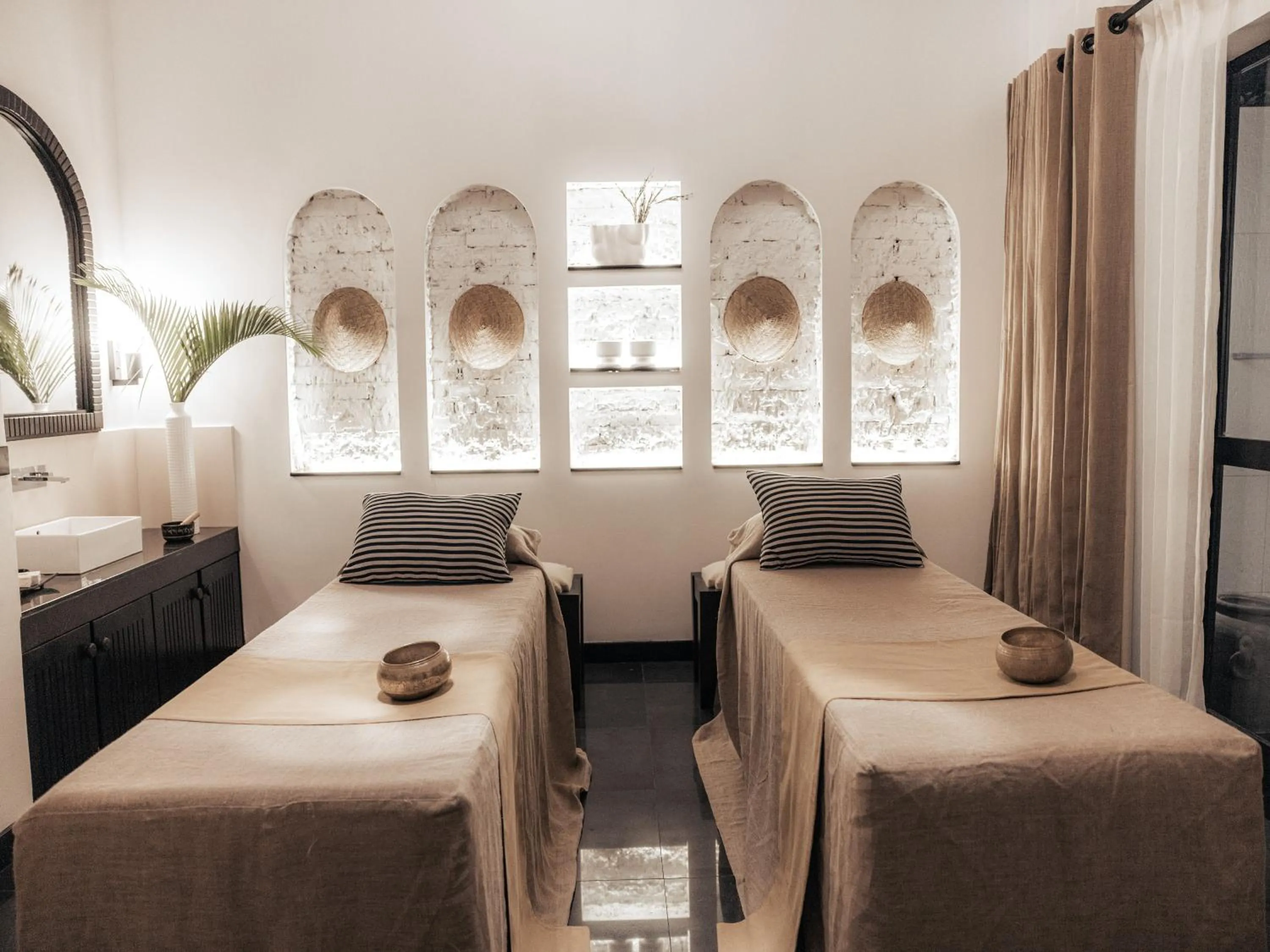 Spa and wellness centre/facilities, Bed in Sun Siyam Pasikudah