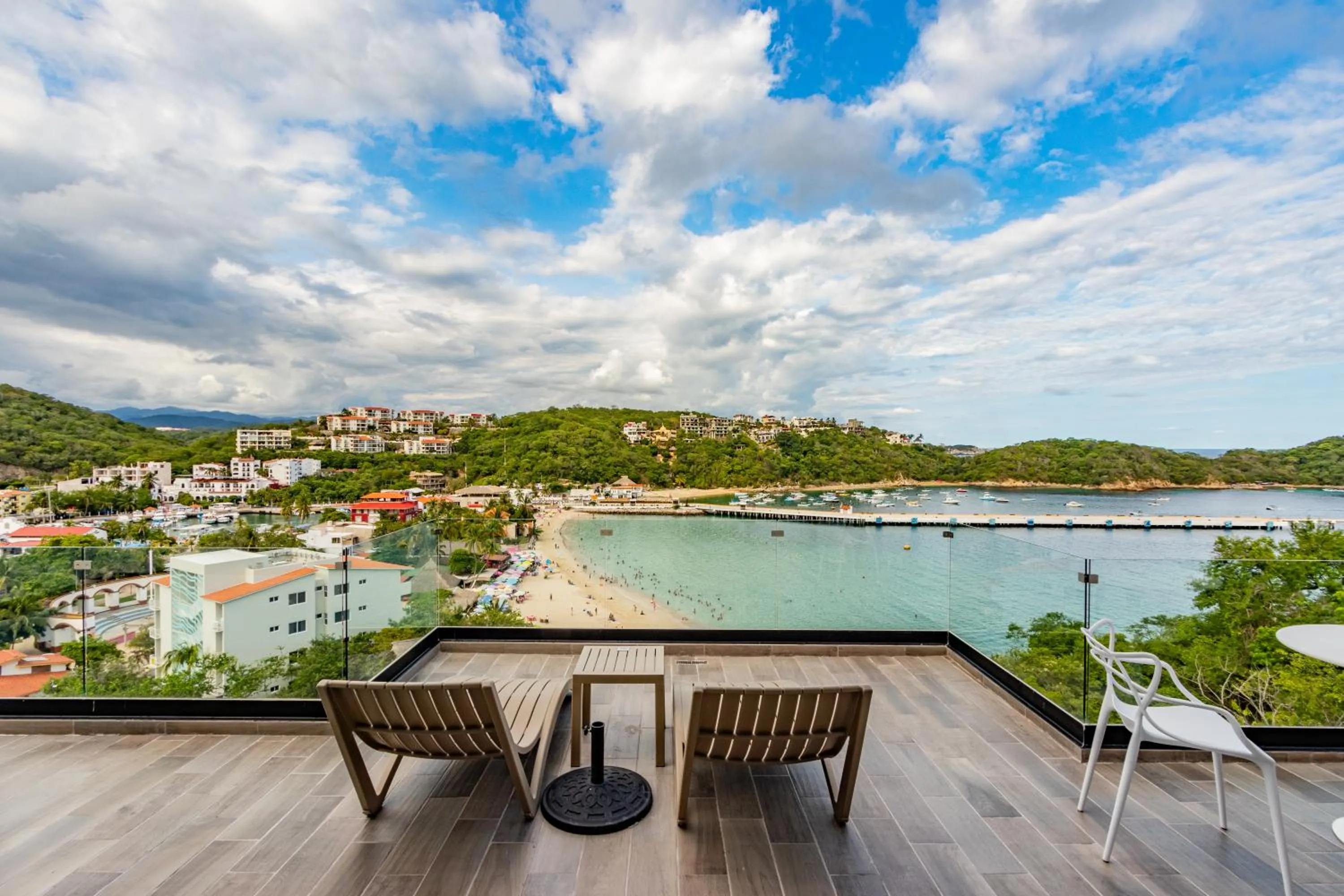 Sea view in Nirú Ocean Suites by Binniguenda