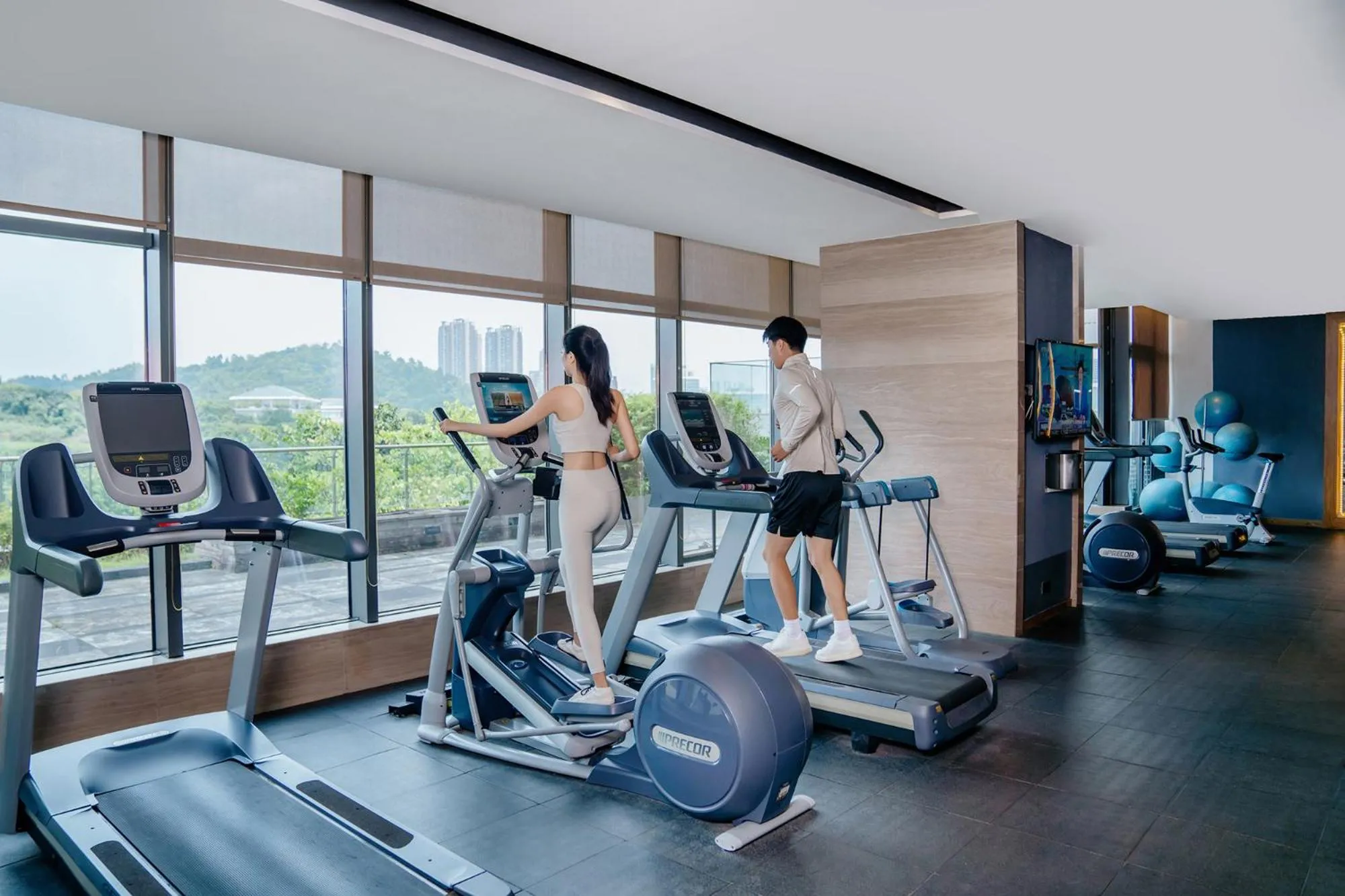 Fitness centre/facilities in DoubleTree by Hilton Guangzhou Science City
