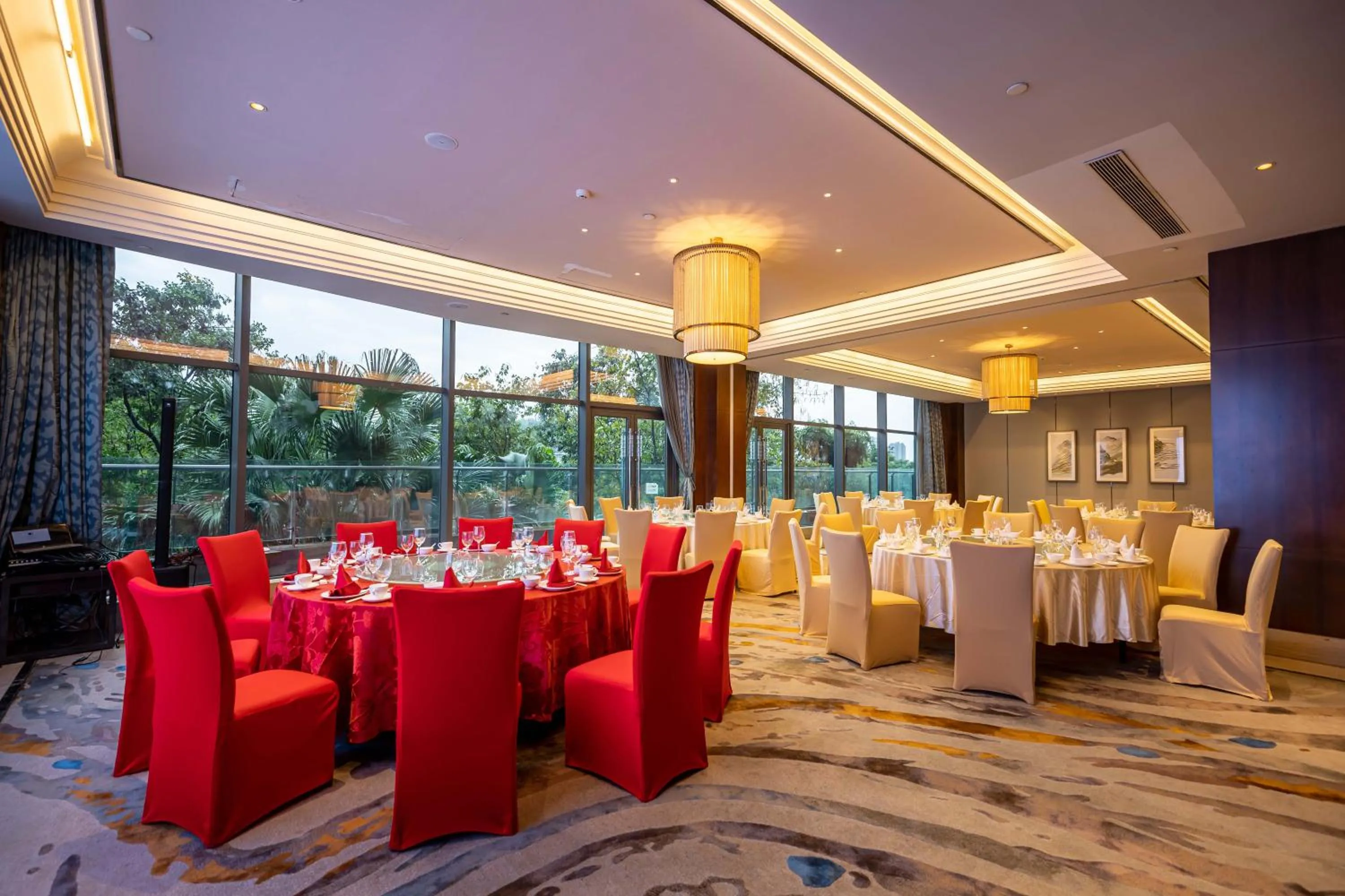 Restaurant/places to eat in DoubleTree by Hilton Guangzhou Science City