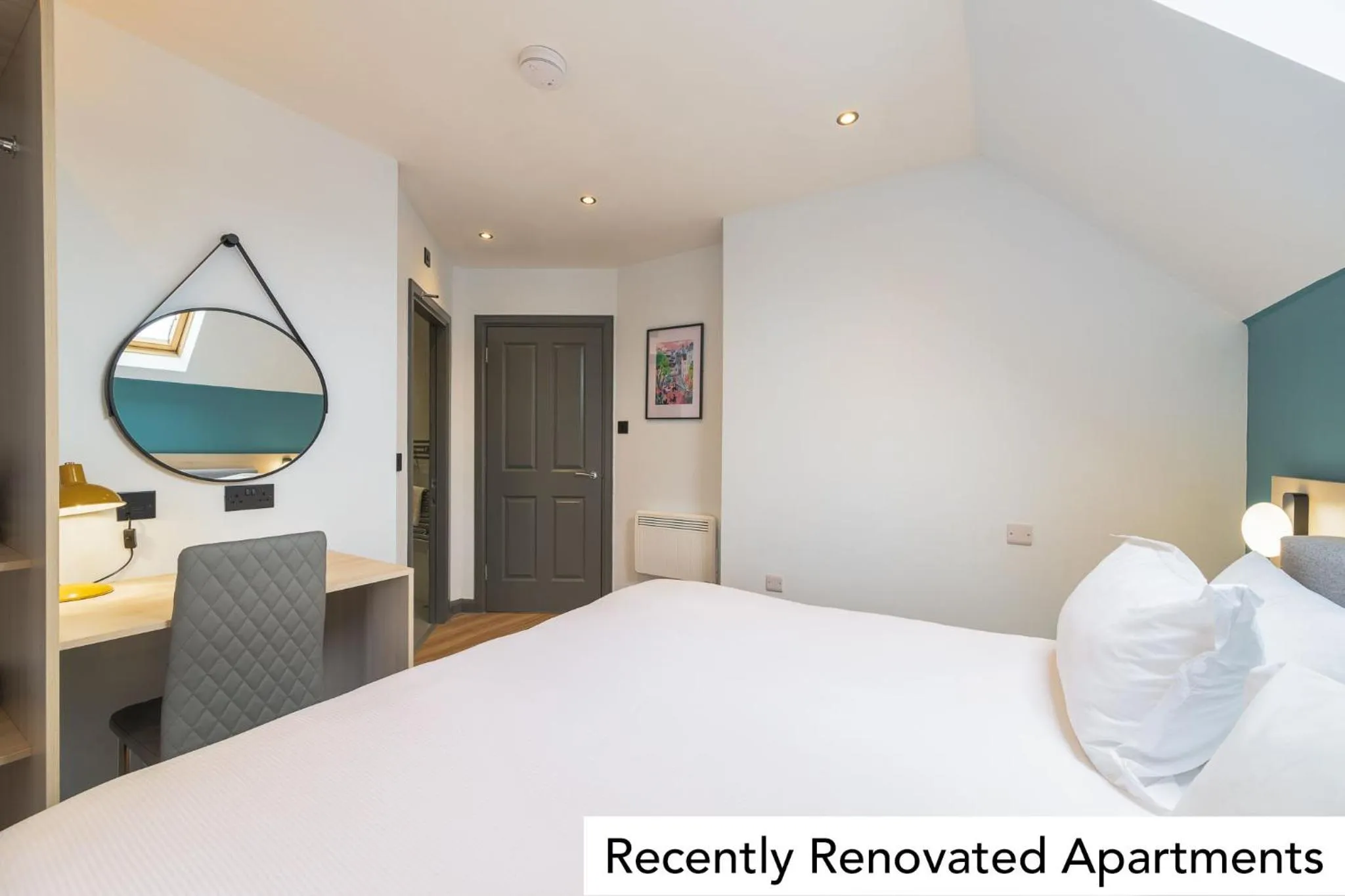 Bed in Holyrood Aparthotel