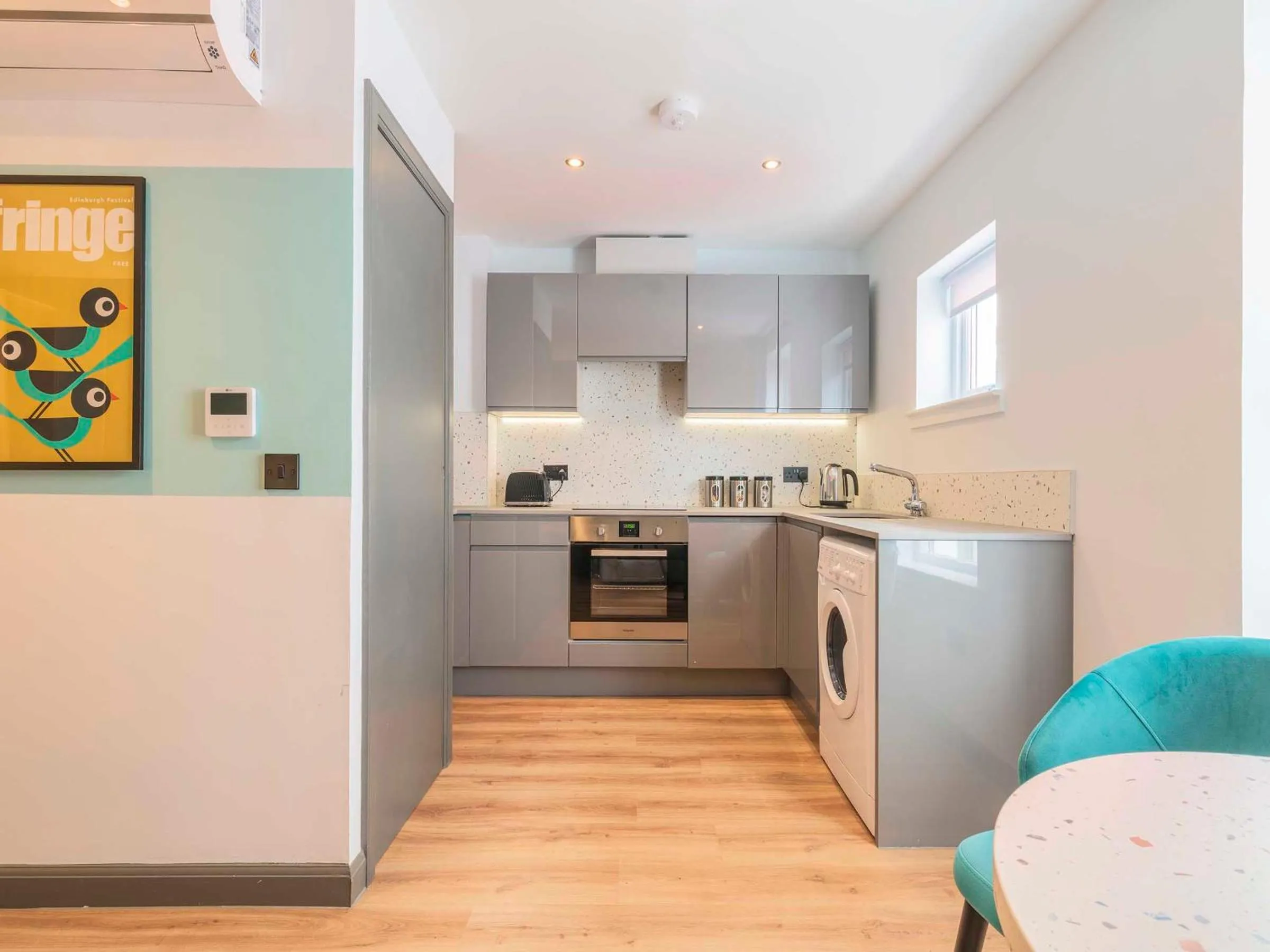 Kitchen or kitchenette in Holyrood Aparthotel