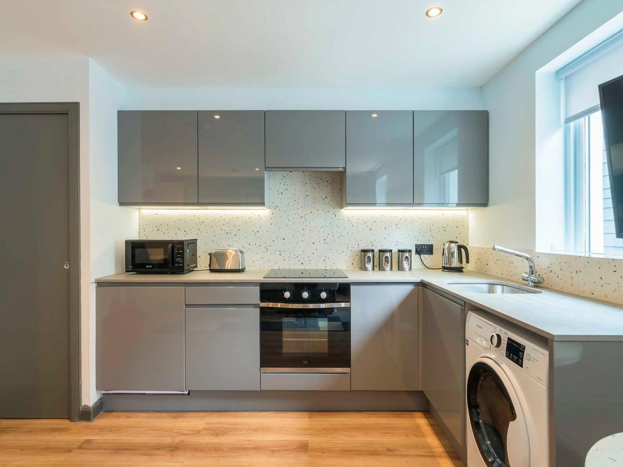Kitchen or kitchenette in Holyrood Aparthotel