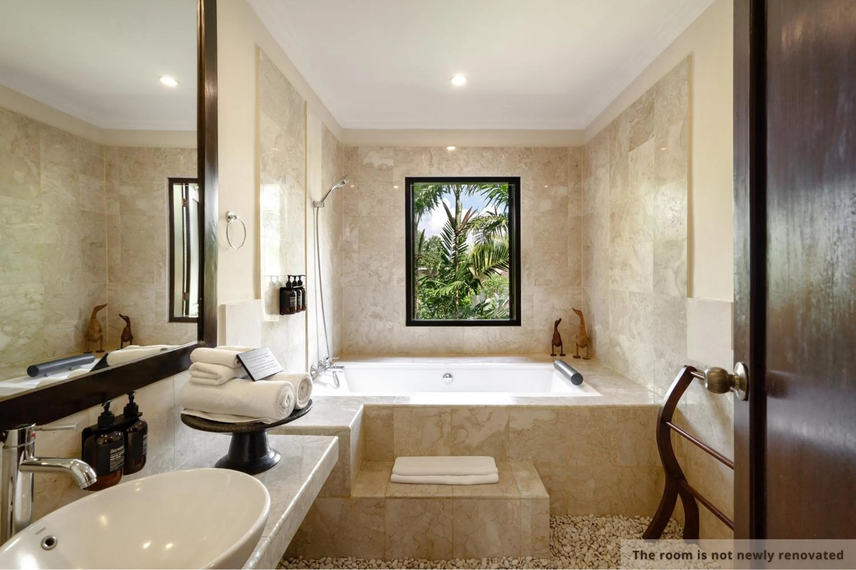 Toilet in Svarga Bebek Villas