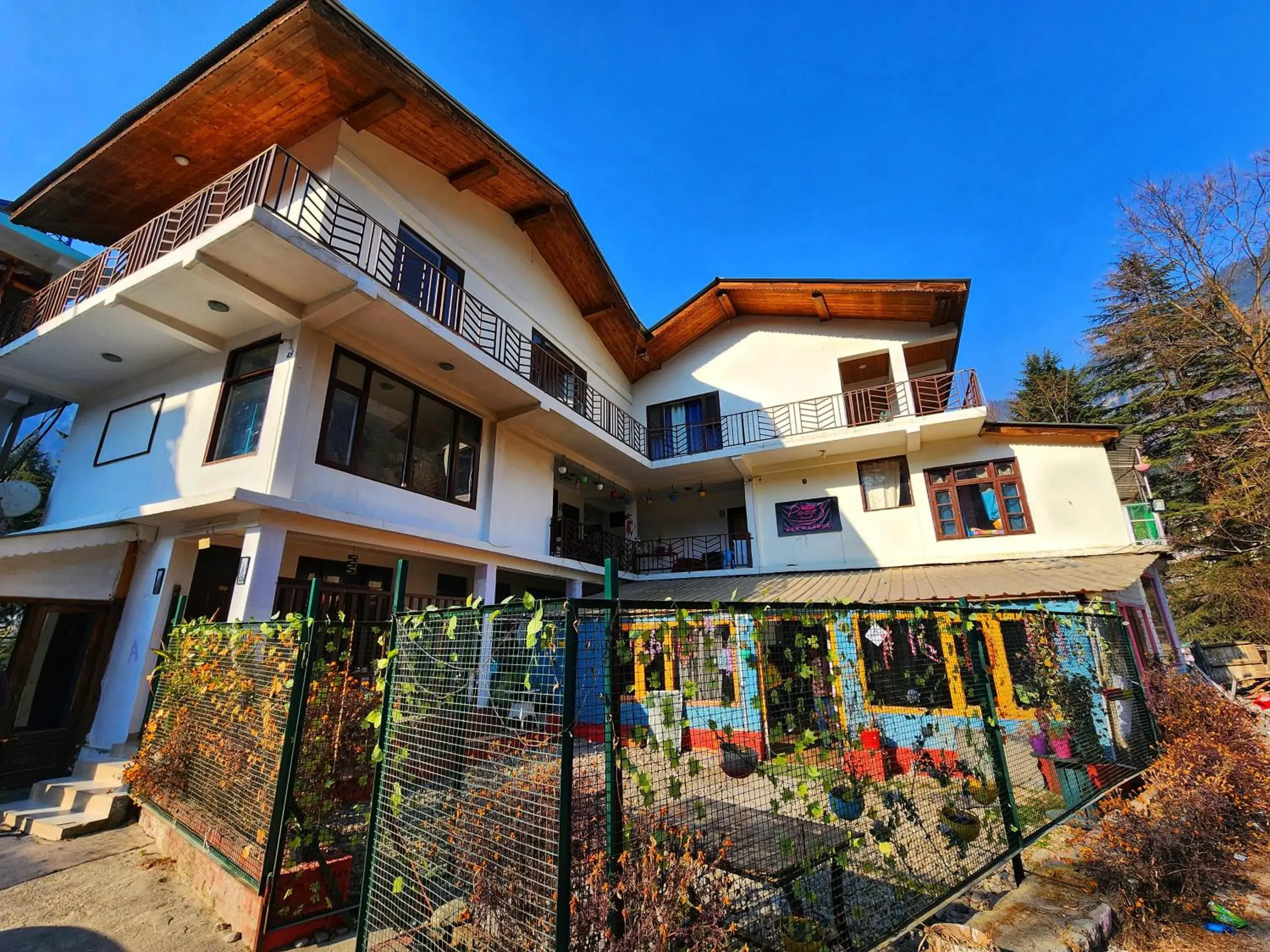 Page 3 - A Riverside Hotel and Bar Page 3 - A Riverside Hotel and Bar