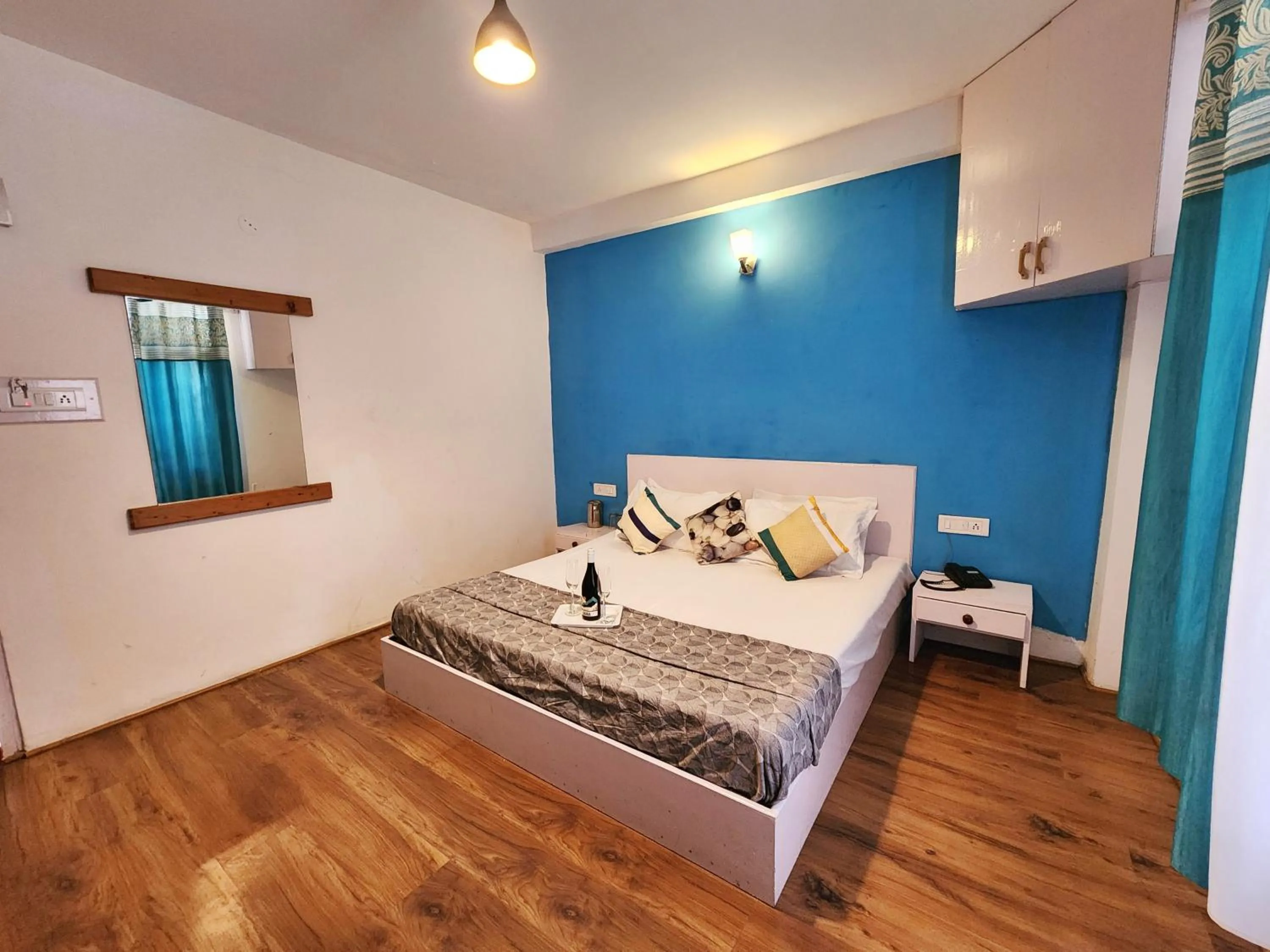 Bathroom in Page 3 - A Riverside Hotel and Bar