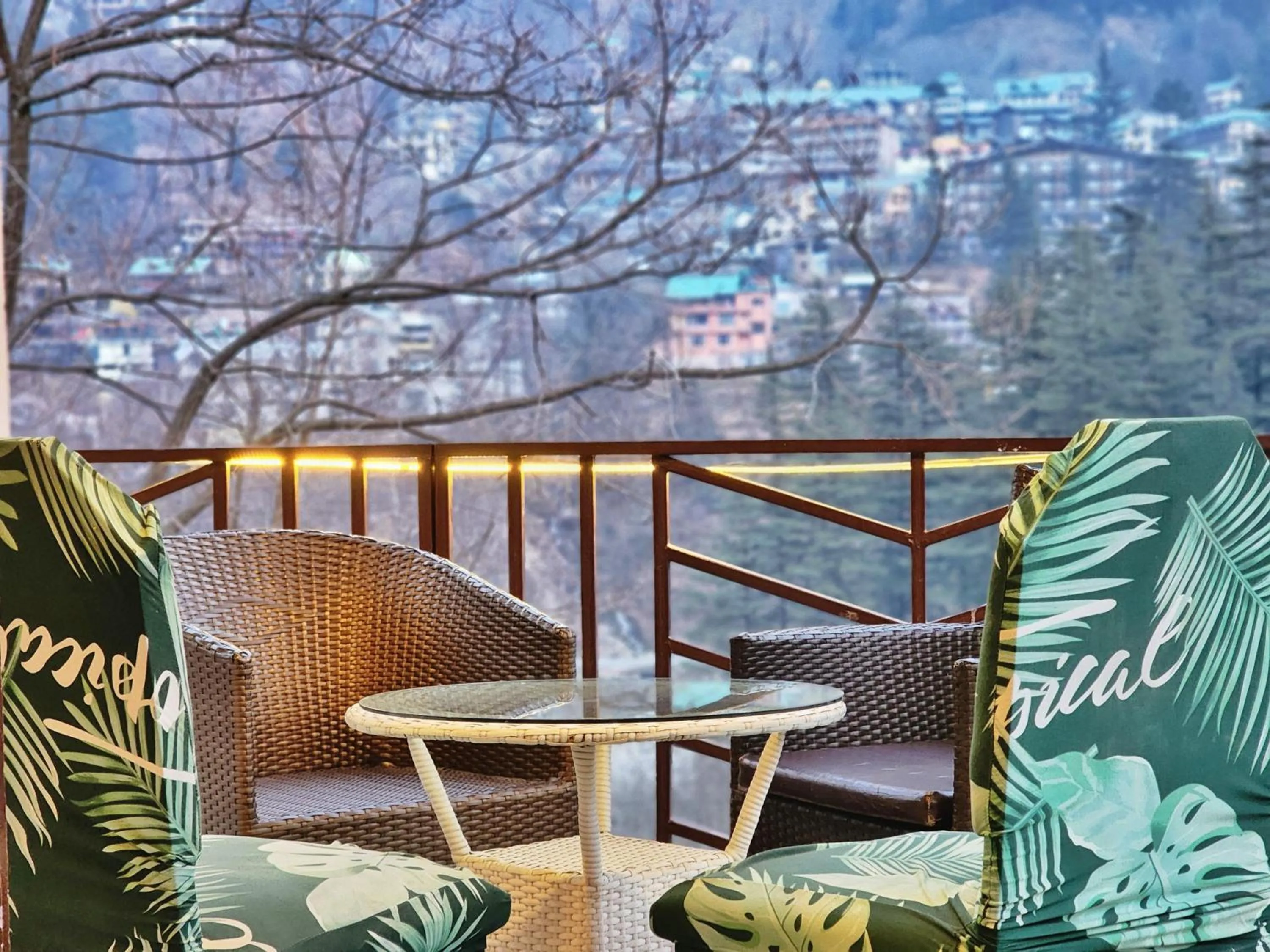 Page 3 - A Riverside Hotel and Bar