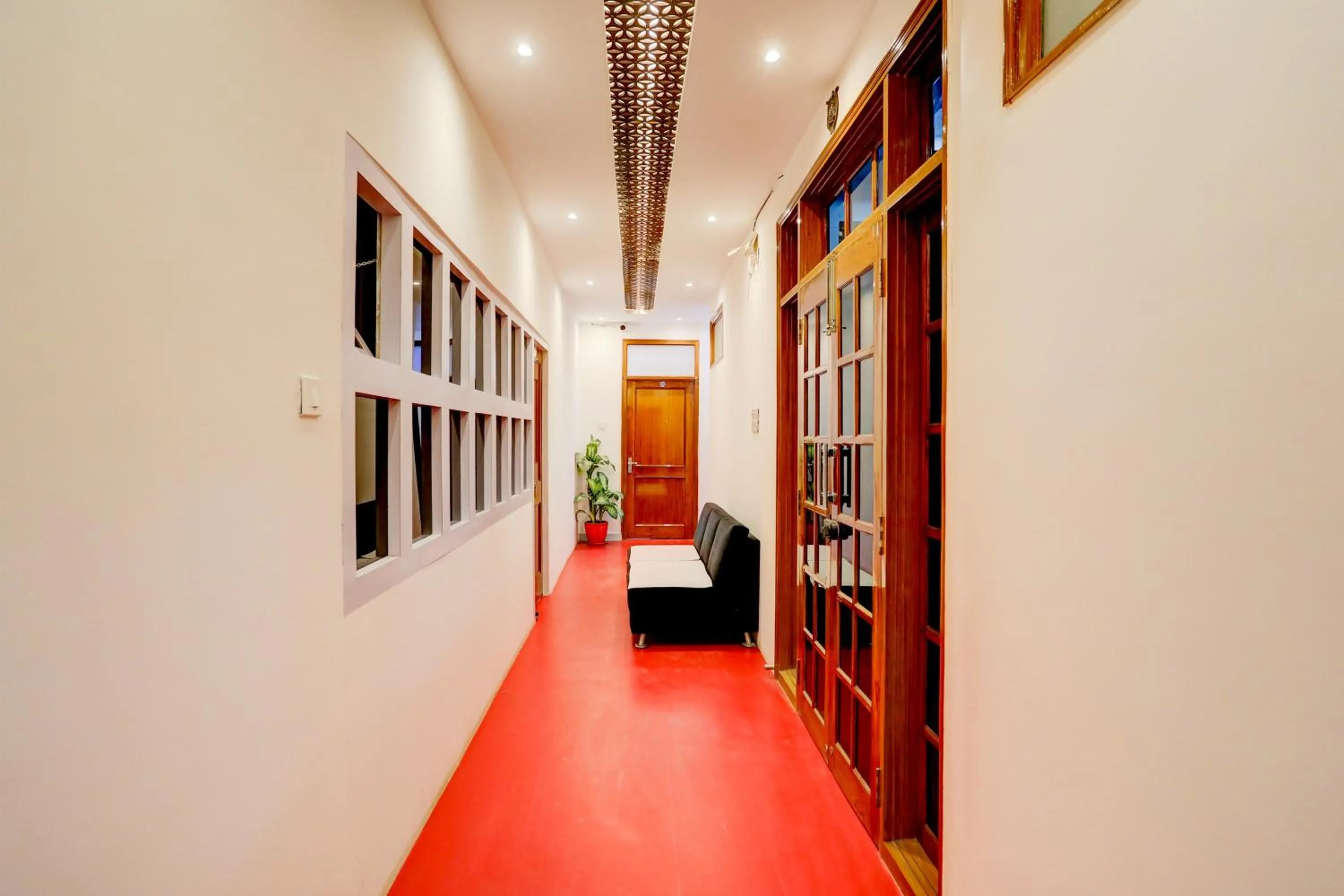 Lobby or reception in Hotel O Kashi Inn