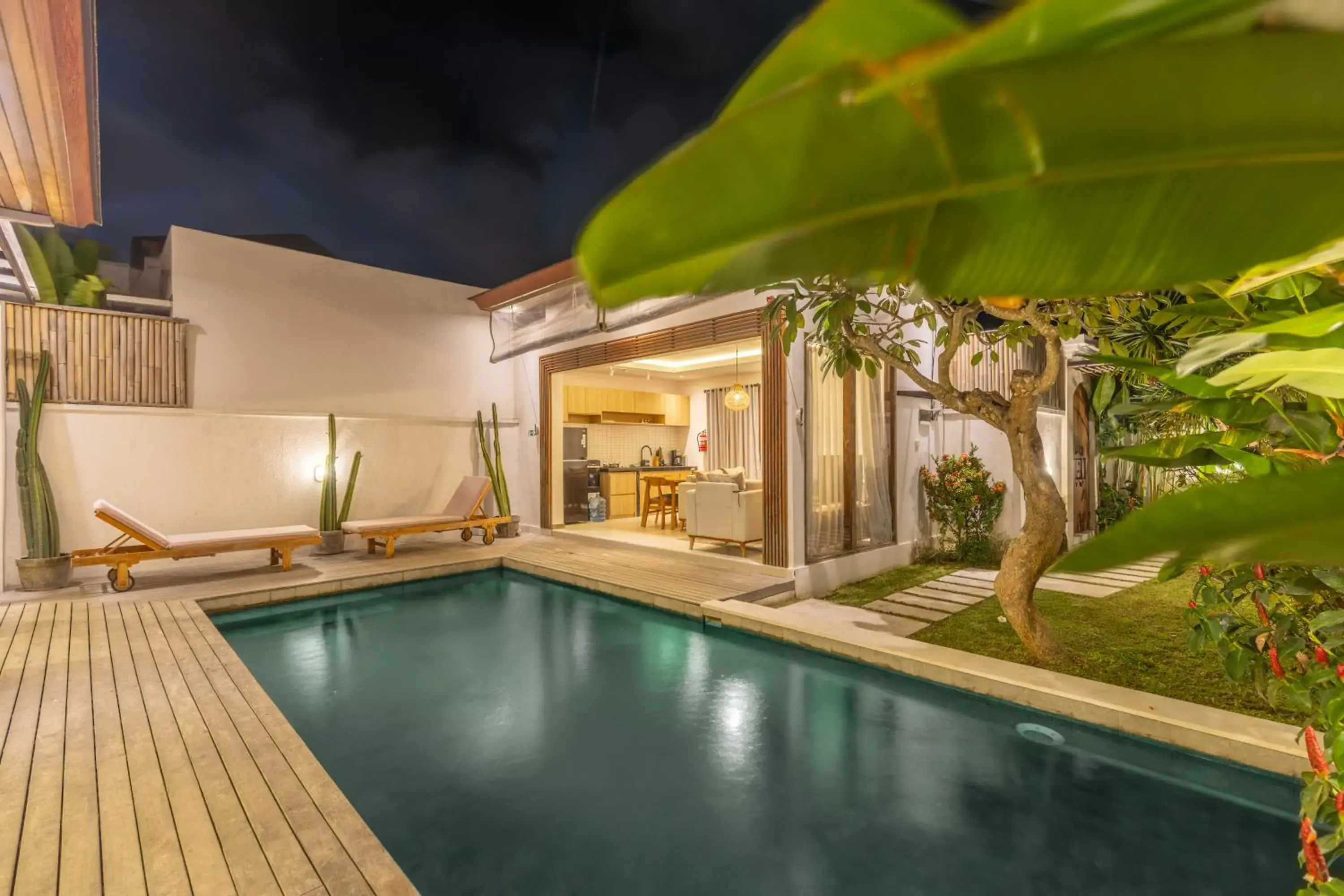 Bernard Villa by Betterplace Bernard Villa by Betterplace