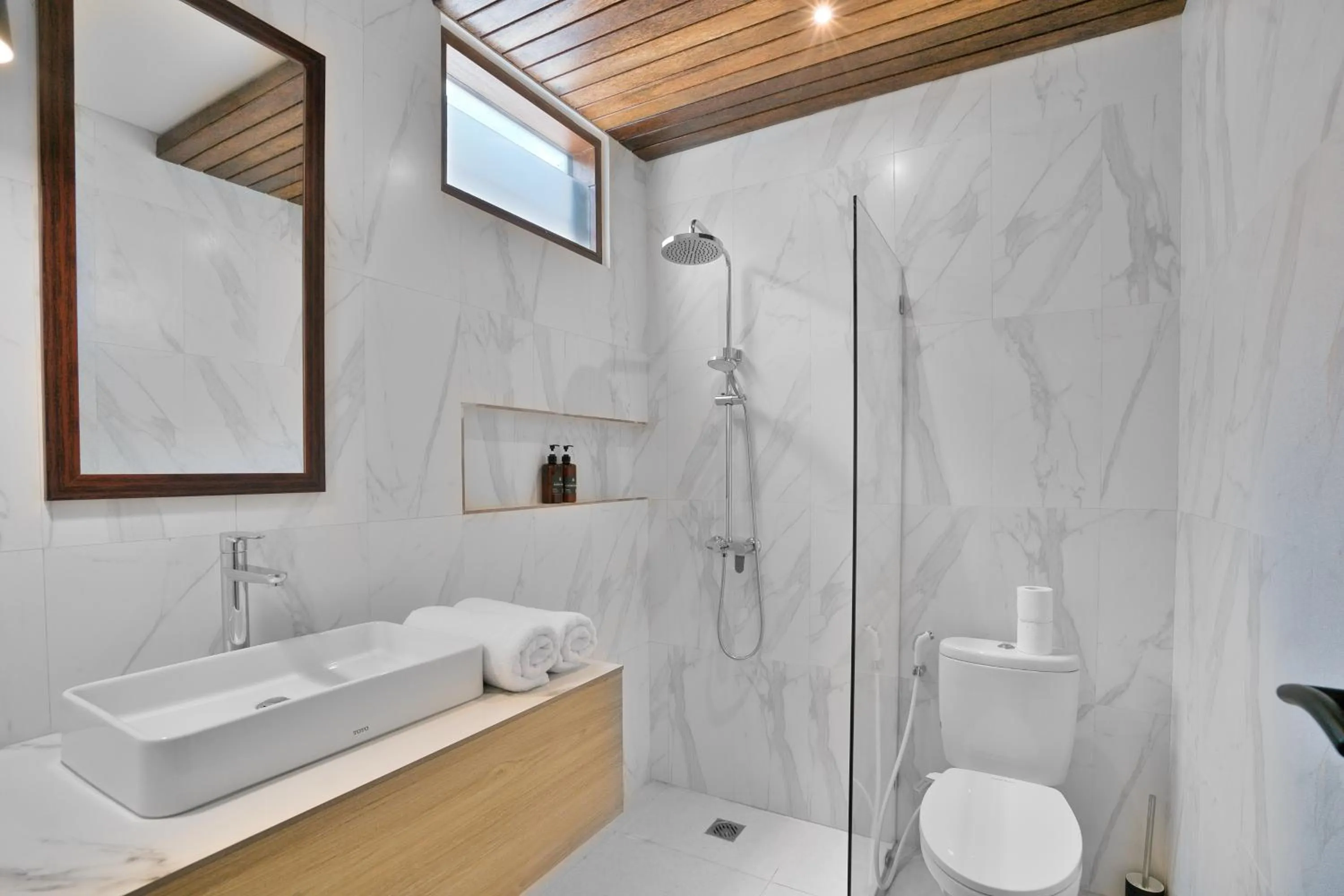 Shower in Bernard Villa by Betterplace