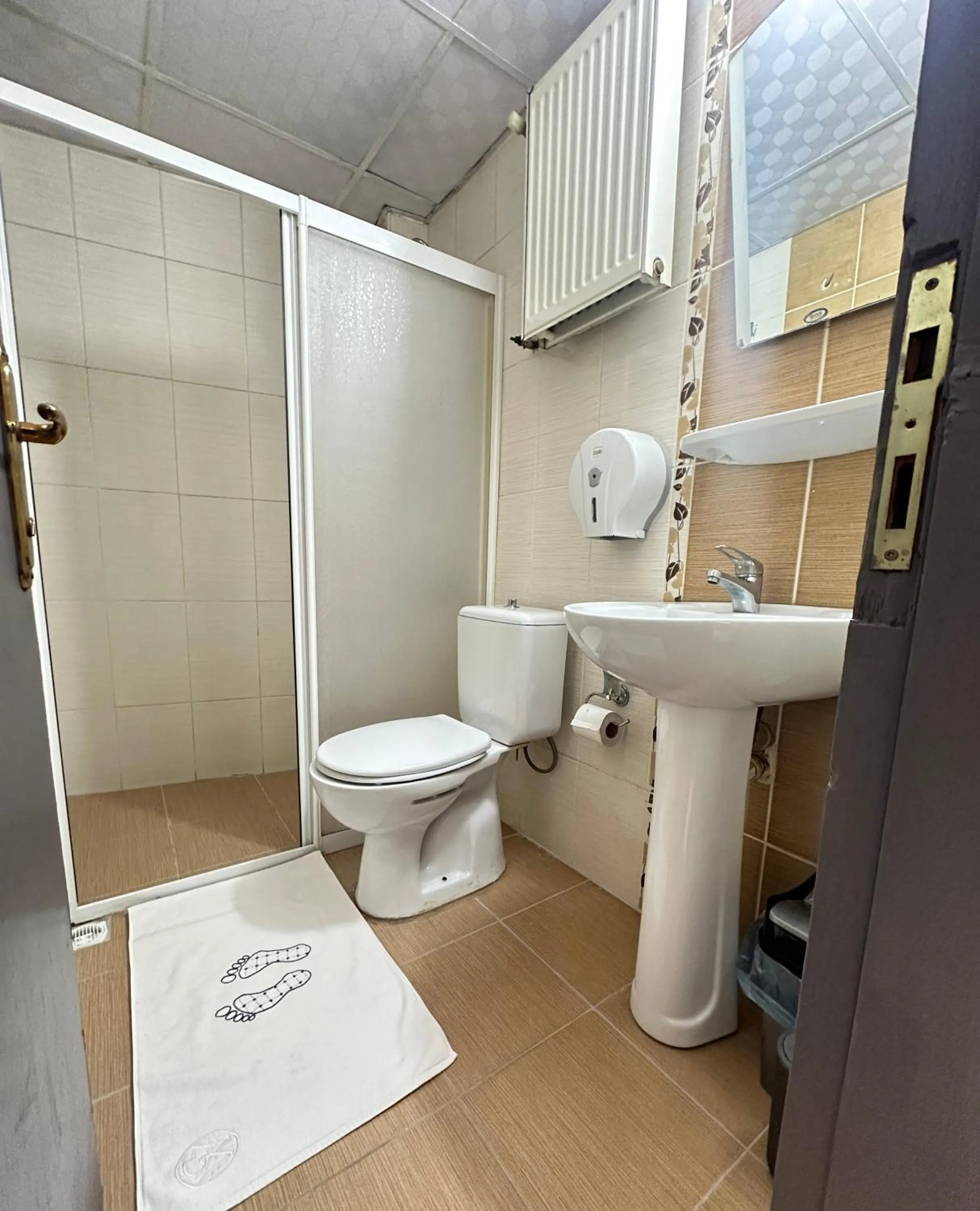 Twin Room in GLR OTEL