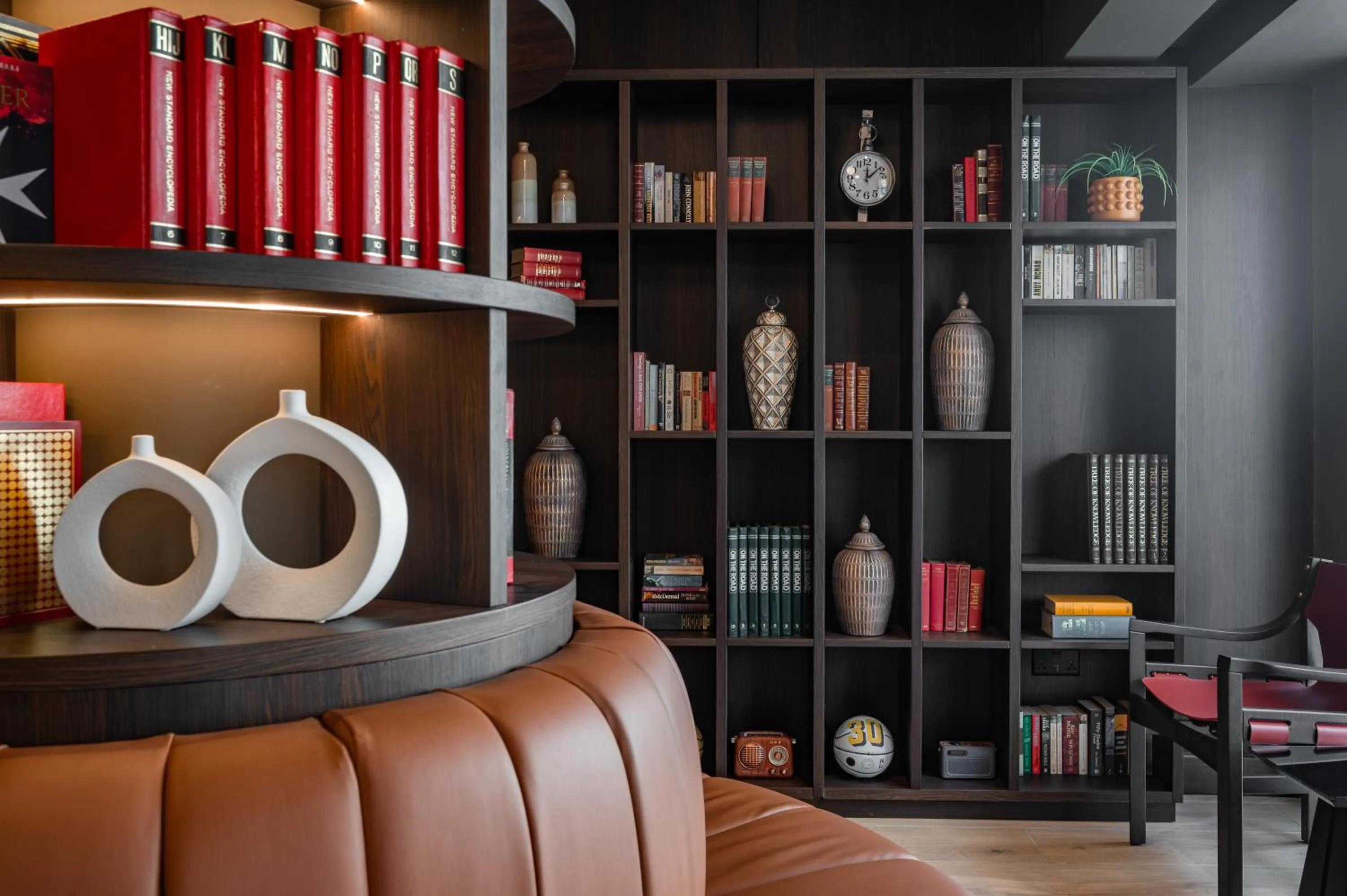 Library in Best Western Premier Malta