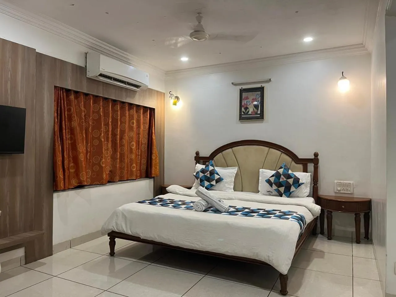 Bed in HOTEL GALAXY SURAT